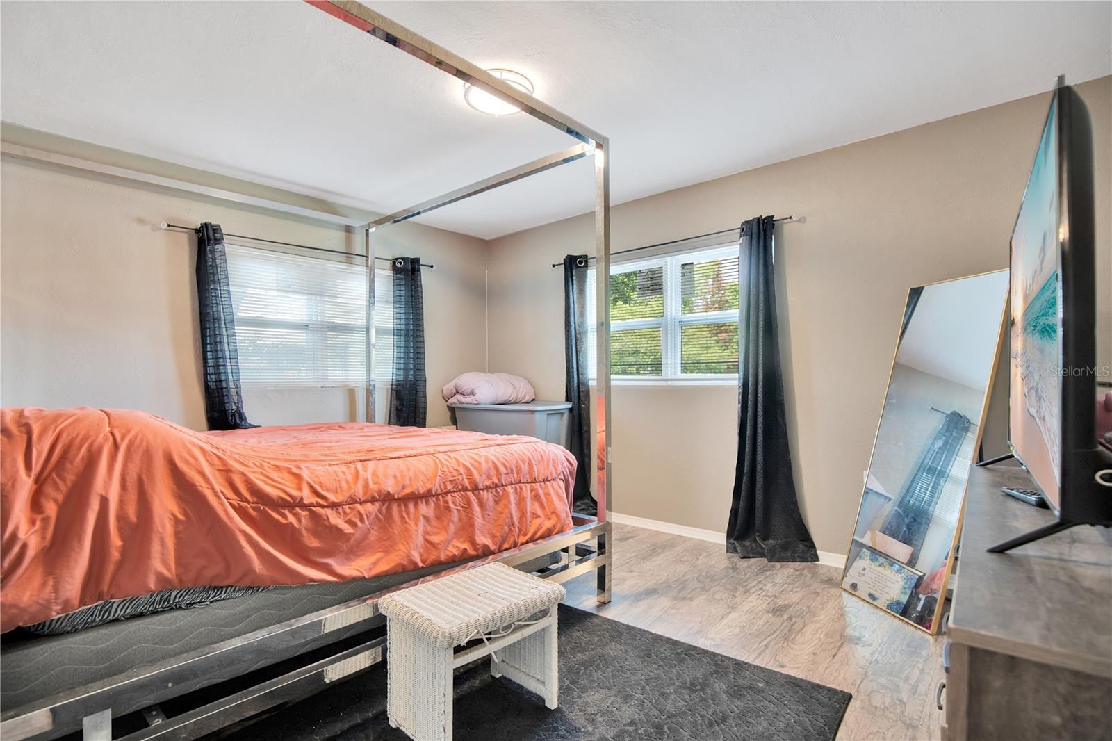 1301 LAWNE BLVD, ORLANDO, FL, 32808