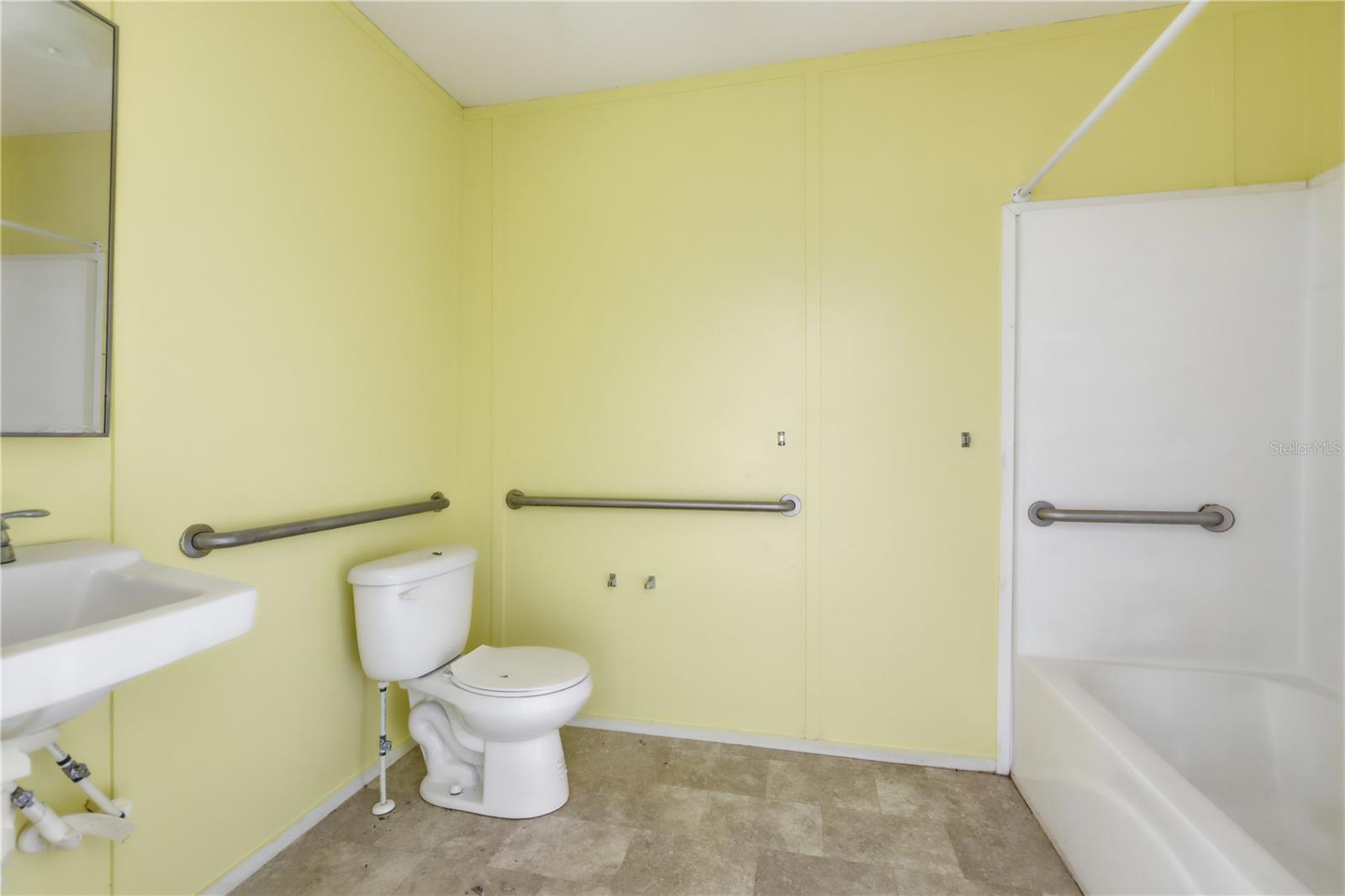 646 JUNE TER, DELAND, FL, 32724