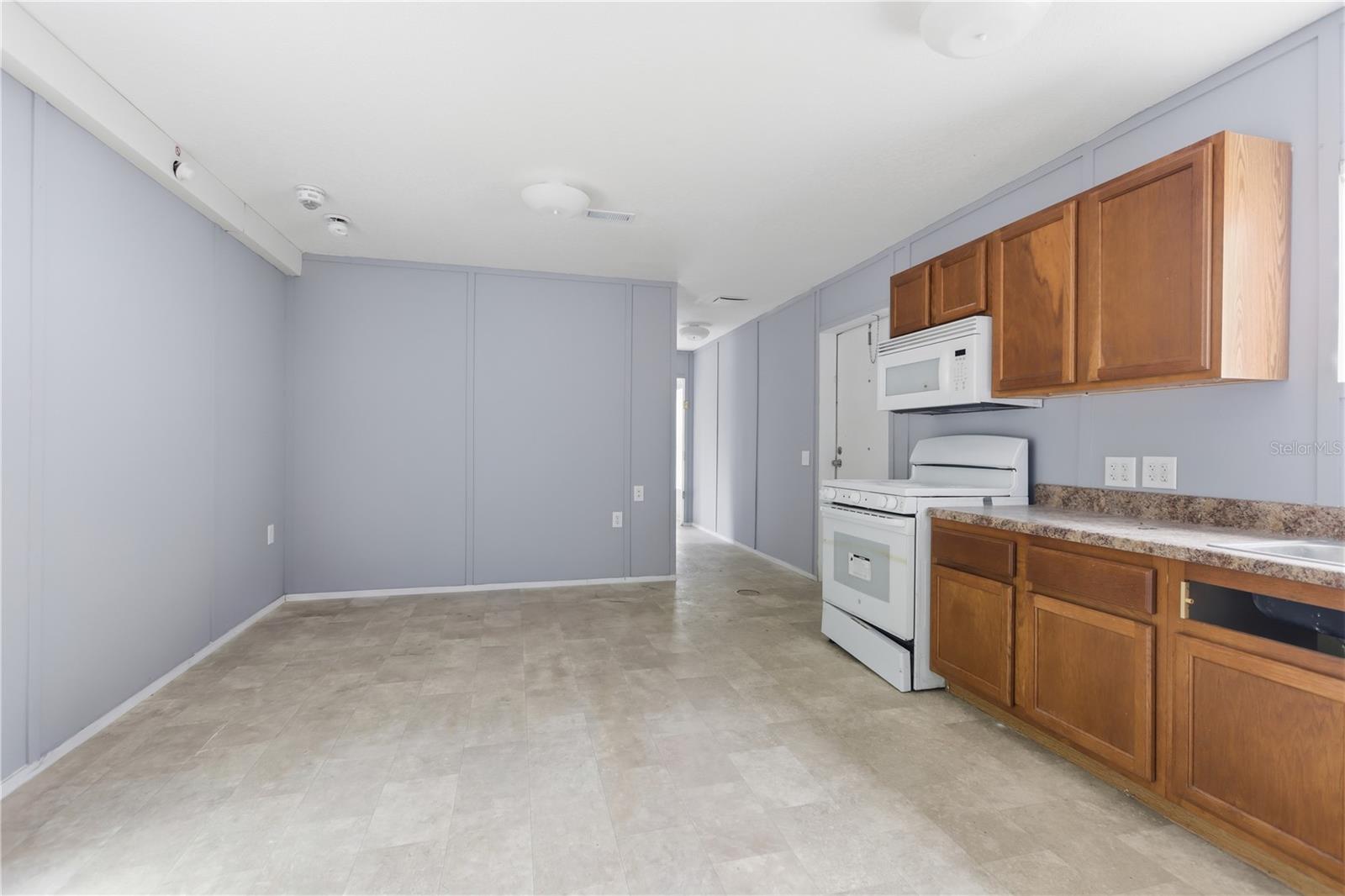 646 JUNE TER, DELAND, FL, 32724