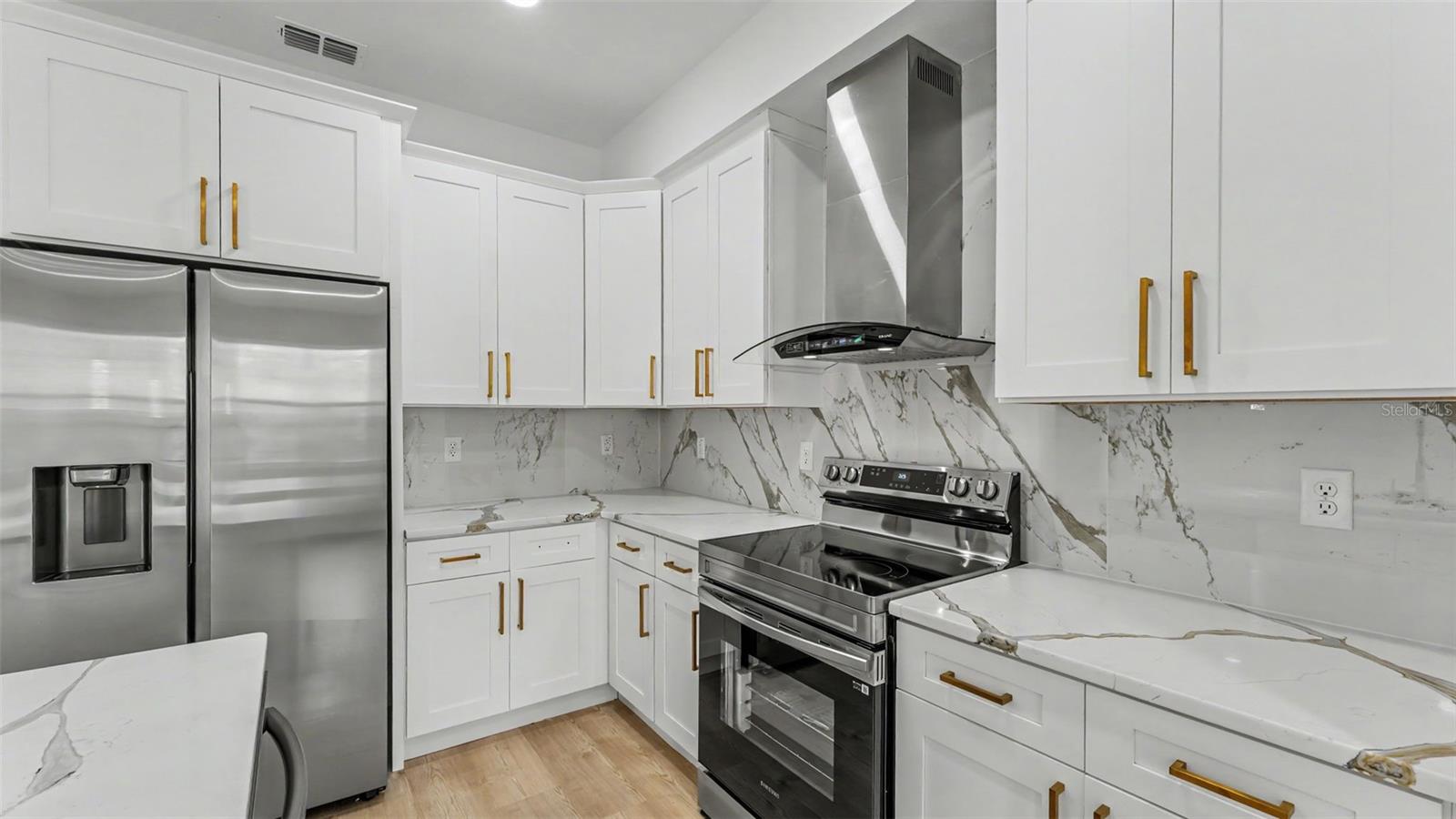 1477 HOLLY HILL RD, DAVENPORT, FL, 33837