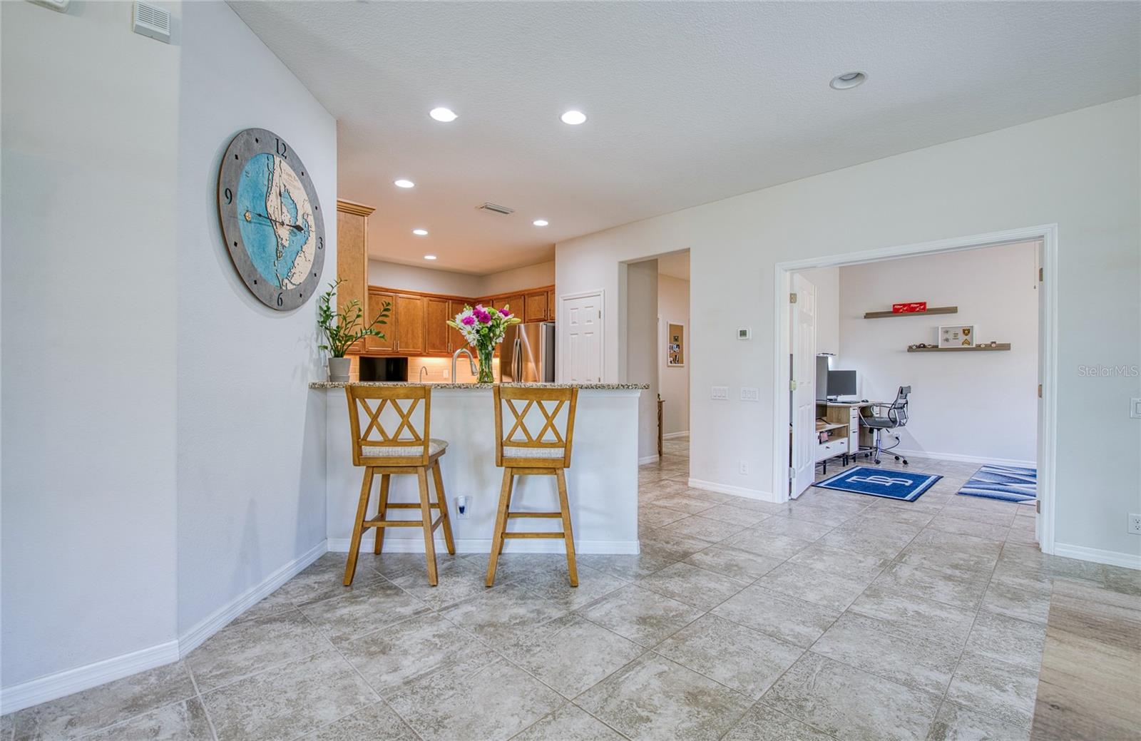 8099 PINE CREST ST, SEMINOLE, FL, 33777