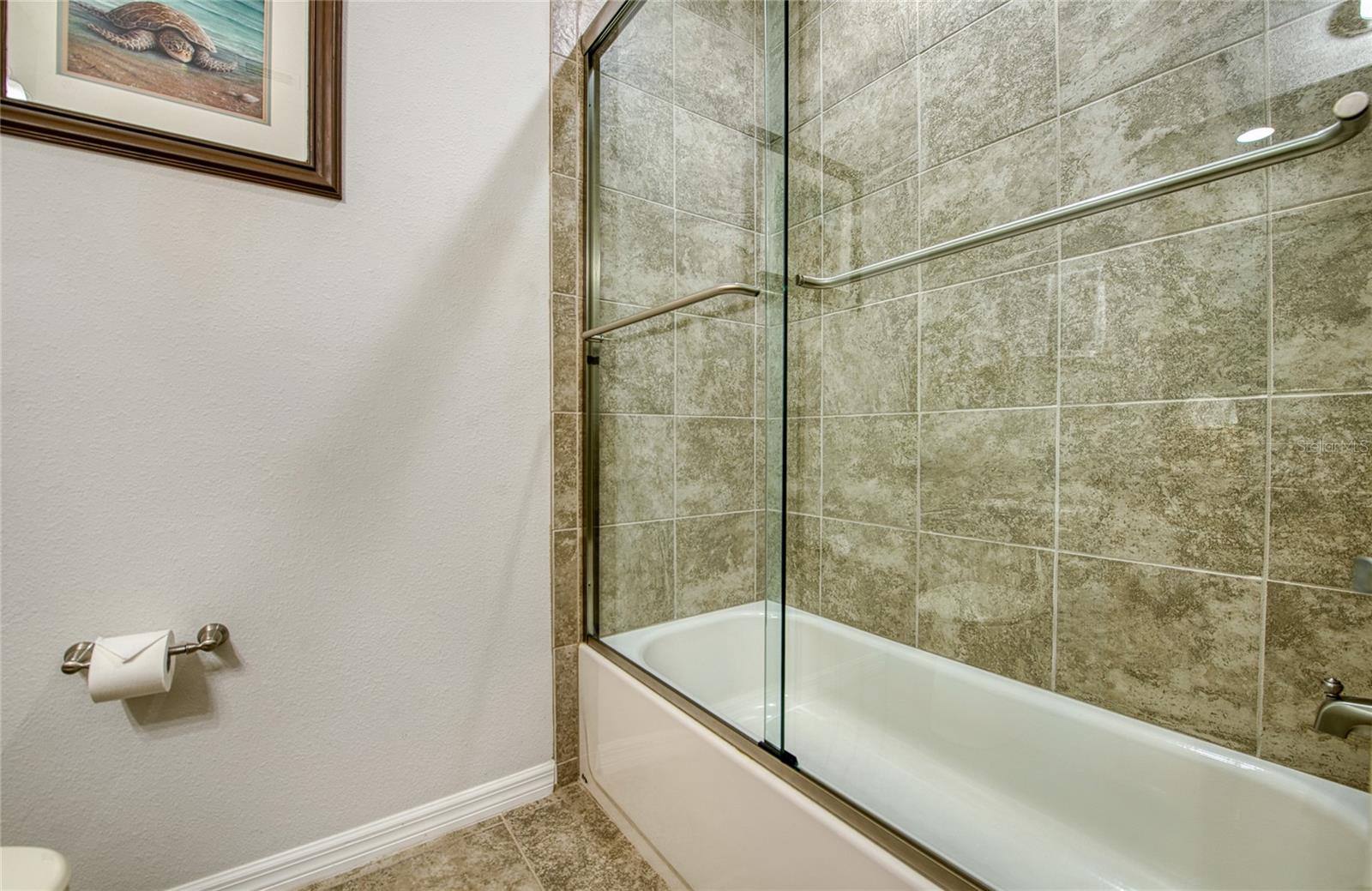 8099 PINE CREST ST, SEMINOLE, FL, 33777
