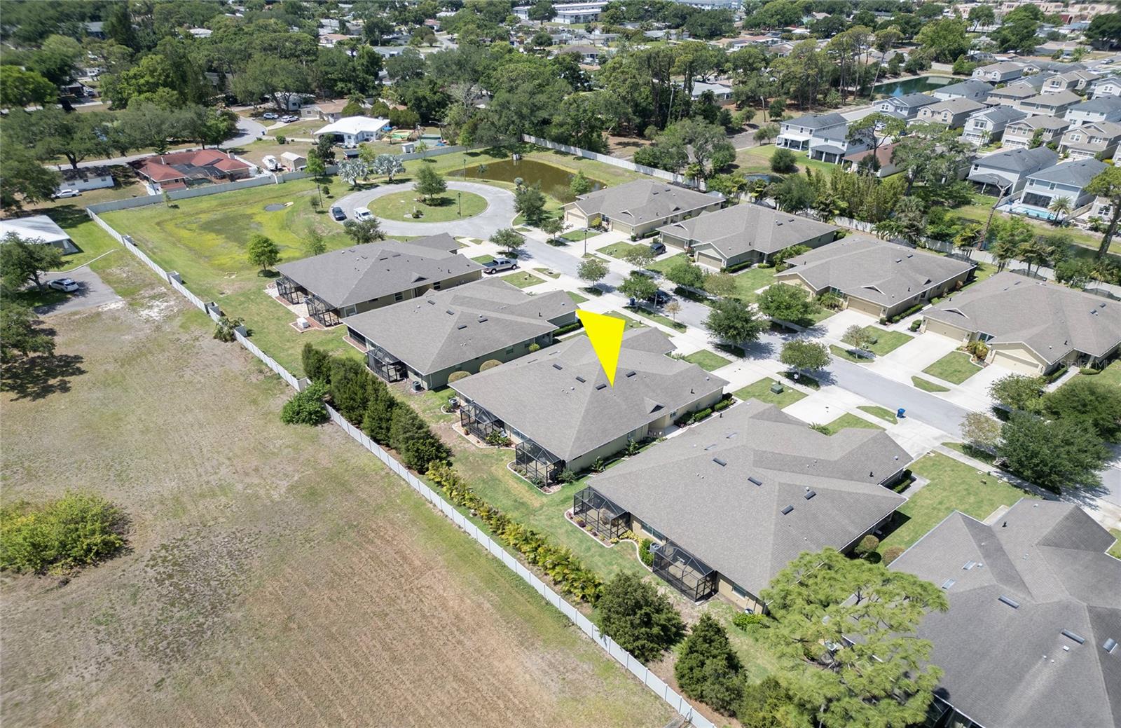 8099 PINE CREST ST, SEMINOLE, FL, 33777