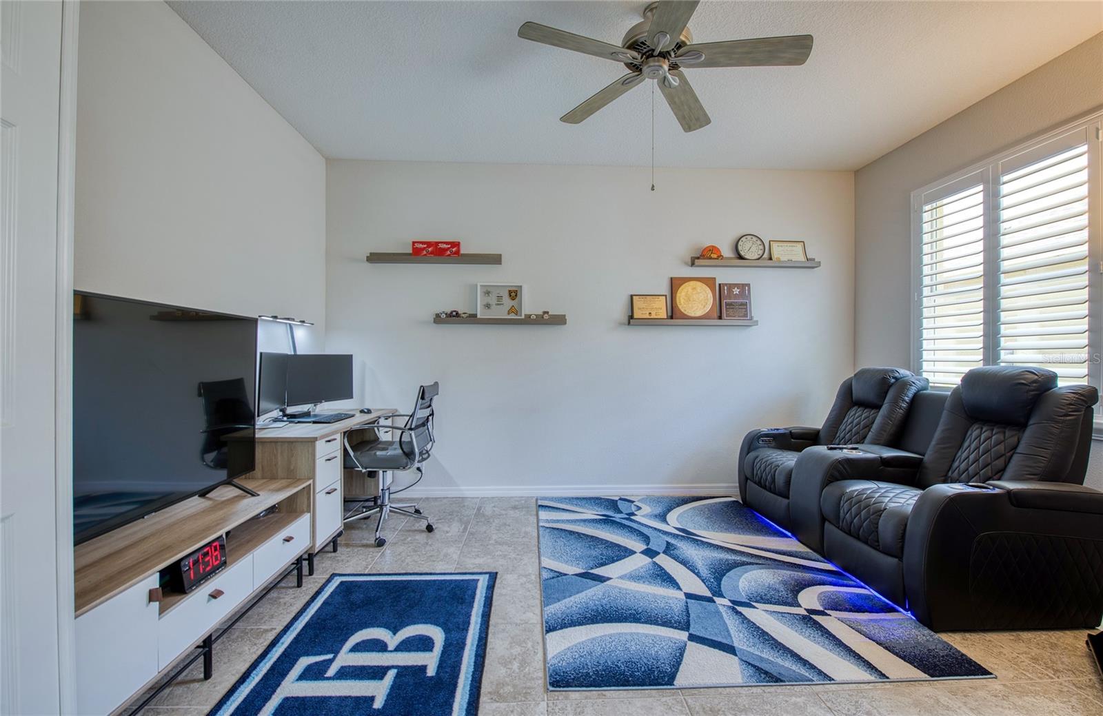 8099 PINE CREST ST, SEMINOLE, FL, 33777