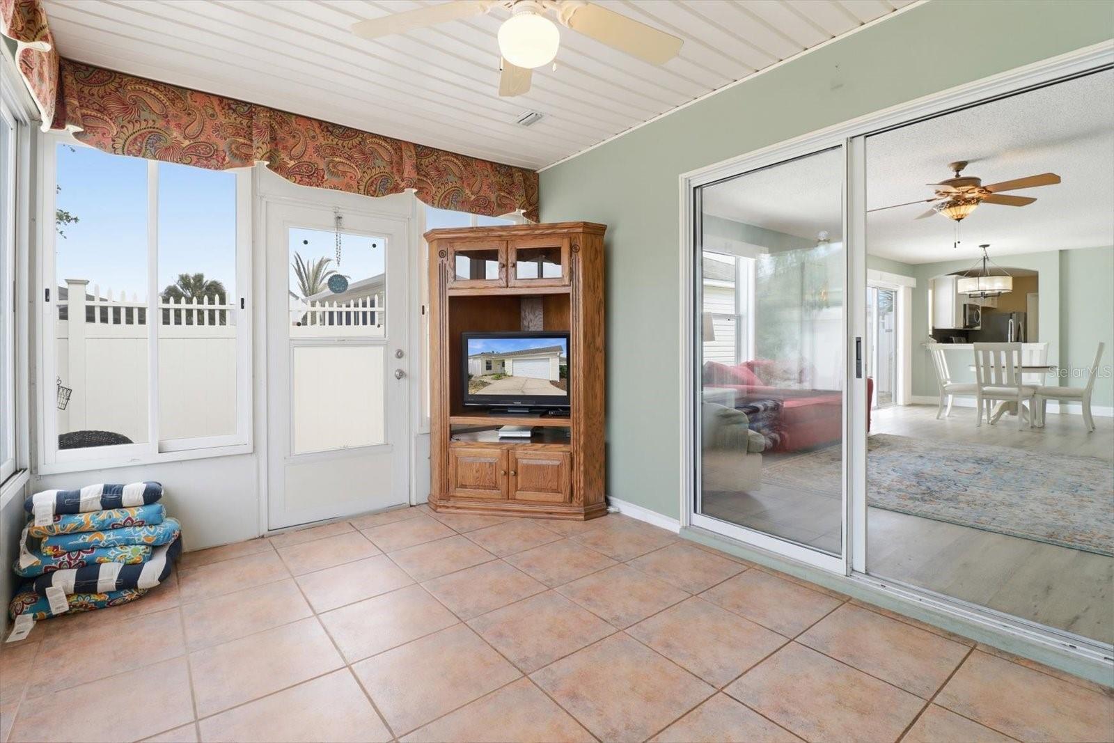 2445 GREENHILL TRL, THE VILLAGES, FL, 32162