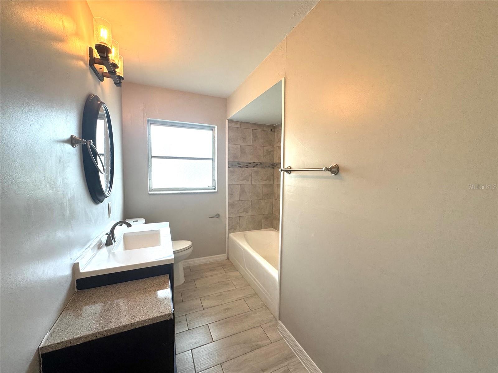 4895 E WIND ST #2, ORLANDO, FL, 32812