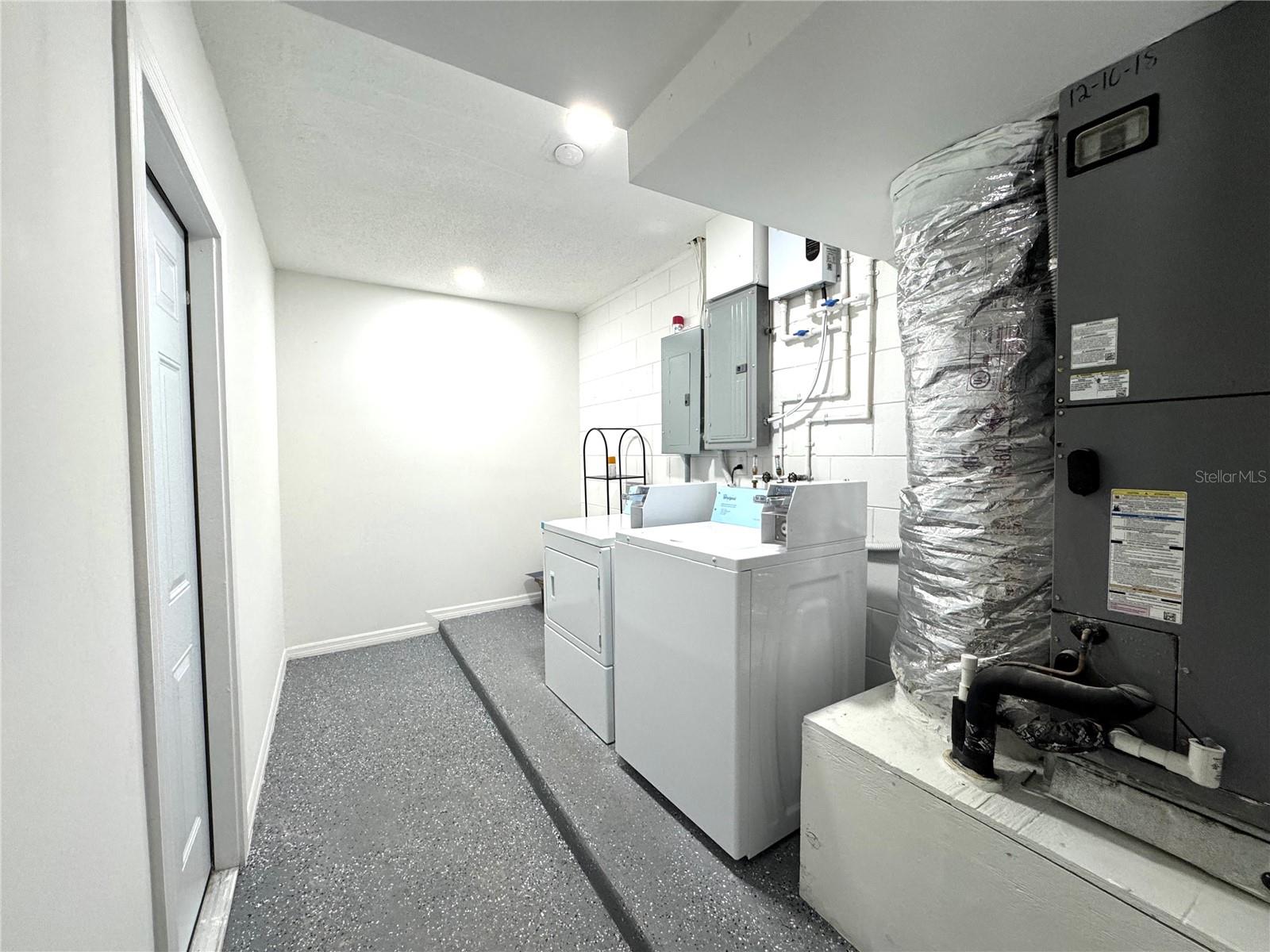 4895 E WIND ST #2, ORLANDO, FL, 32812