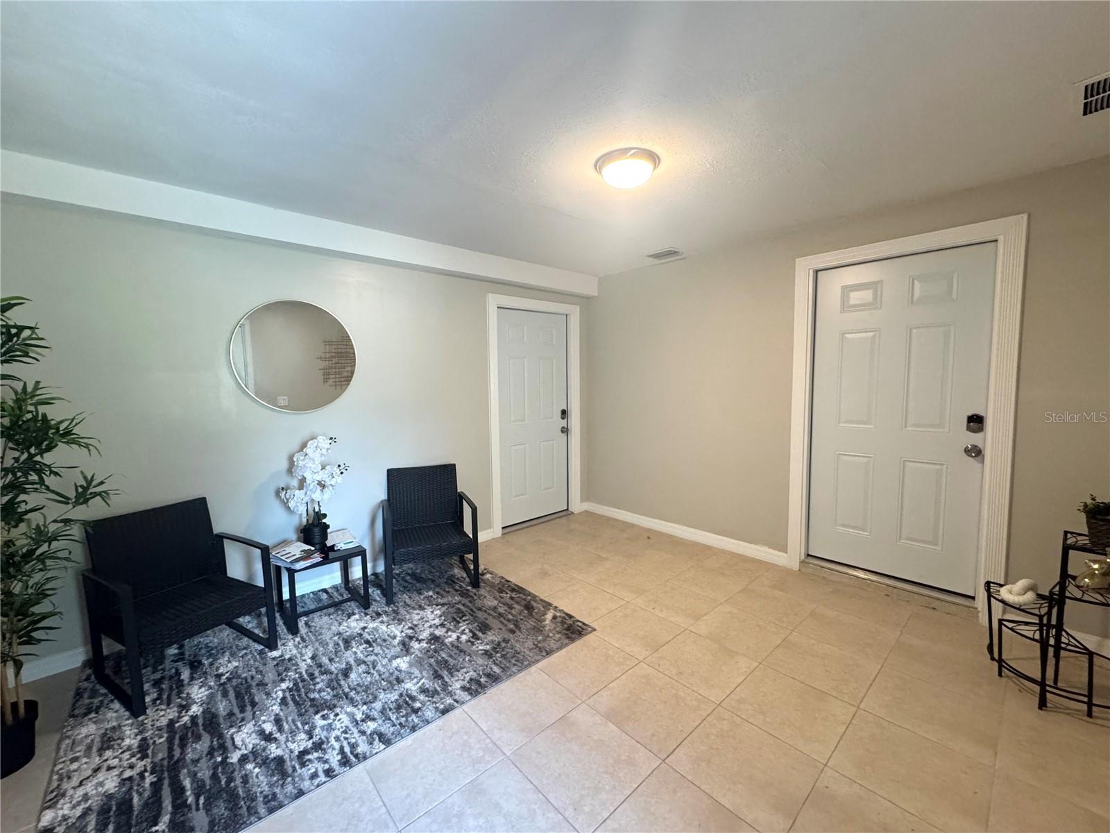 4895 E WIND ST #2, ORLANDO, FL, 32812