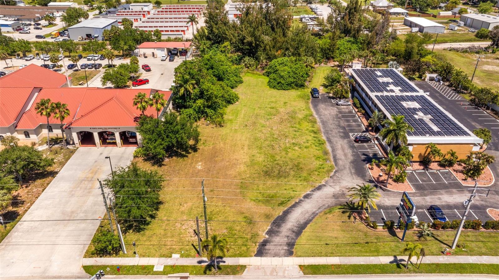 1500 TAMIAMI TRL, PUNTA GORDA, FL, 33950