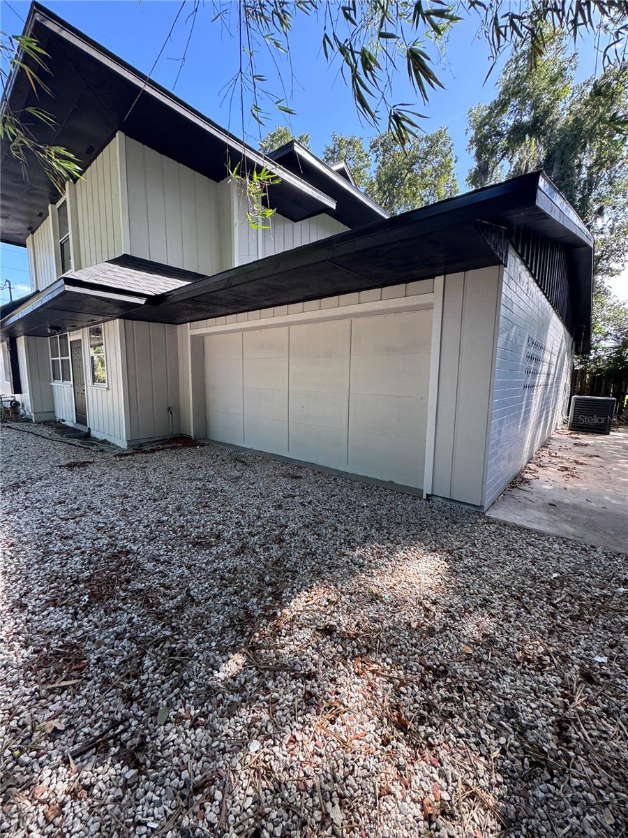 332 BIG TREE RD, SOUTH DAYTONA, FL, 32119