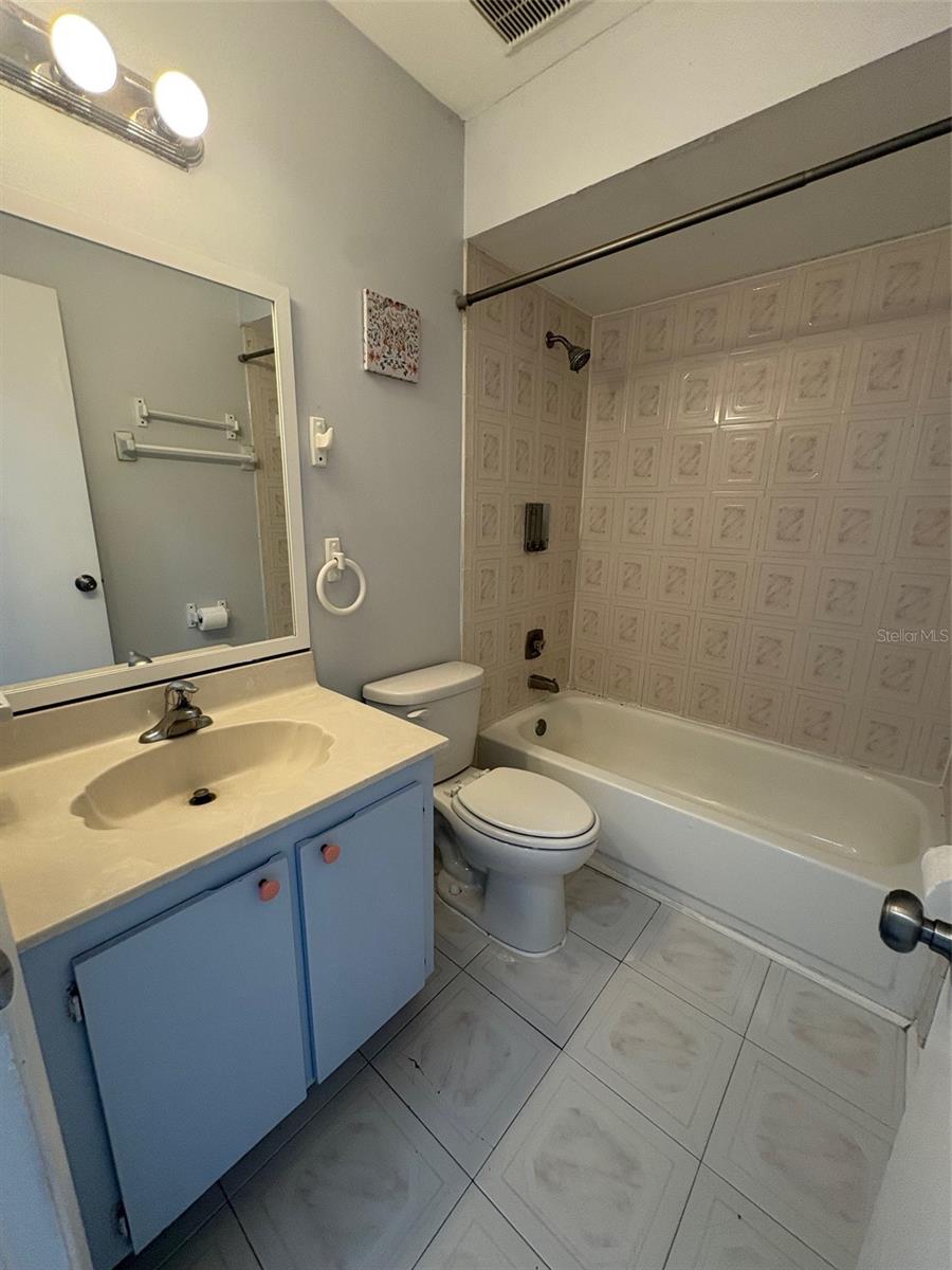 5112 BONNEDALE CT, TAMPA, FL, 33624
