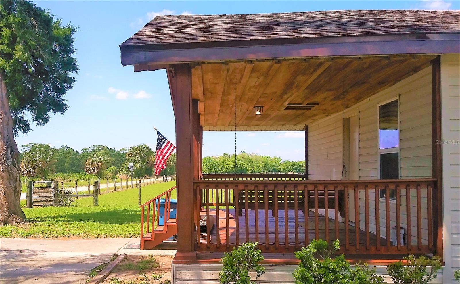 1673 BLACKWELDER RD, DE LEON SPRINGS, FL, 32130
