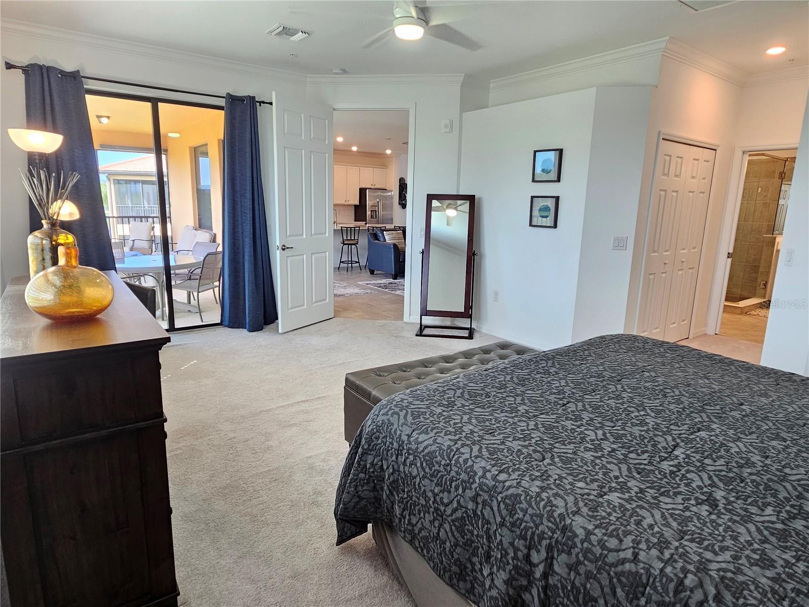 10825 TARFLOWER DR #202, VENICE, FL, 34293