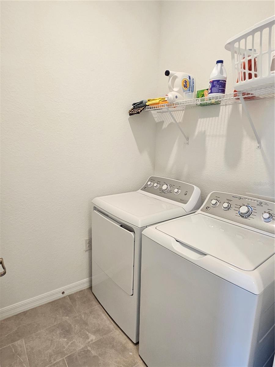 10825 TARFLOWER DR #202, VENICE, FL, 34293