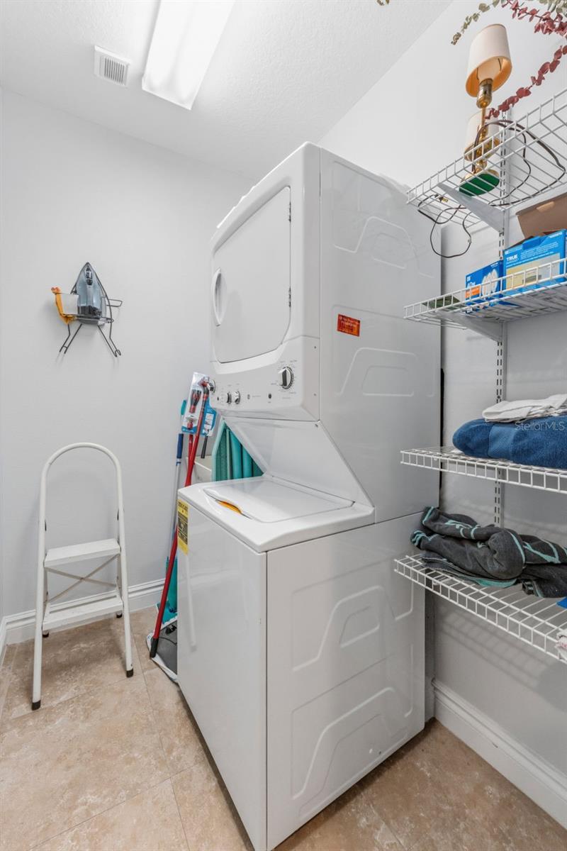 3817 W DALE AVE #4, TAMPA, FL, 33609