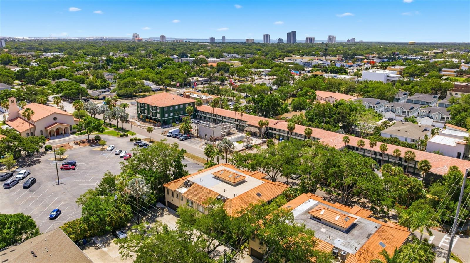 3817 W DALE AVE #4, TAMPA, FL, 33609