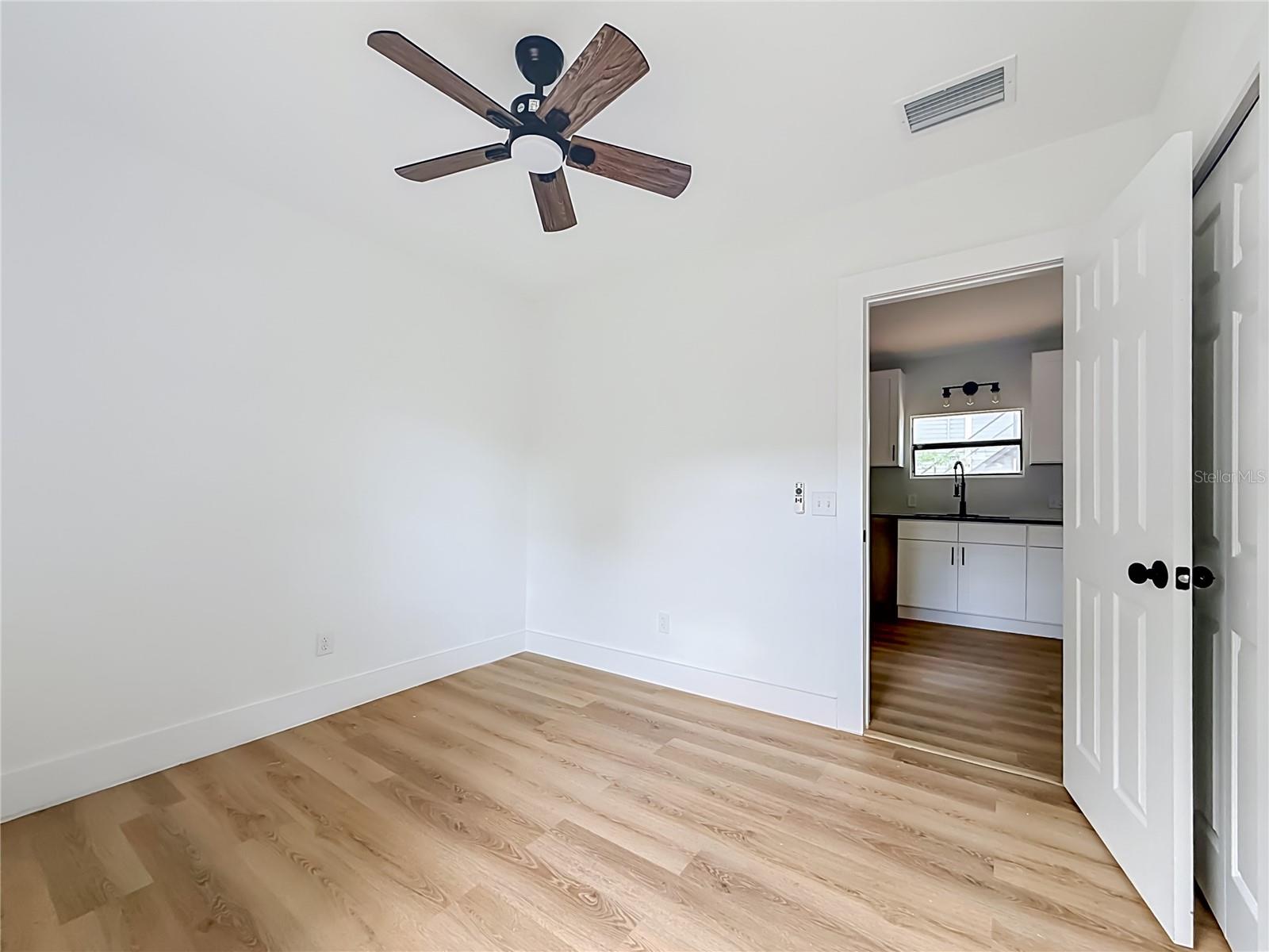 6705 N ELIZABETH ST, TAMPA, FL, 33604
