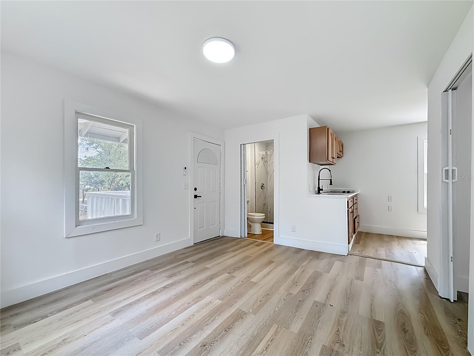 6705 N ELIZABETH ST, TAMPA, FL, 33604