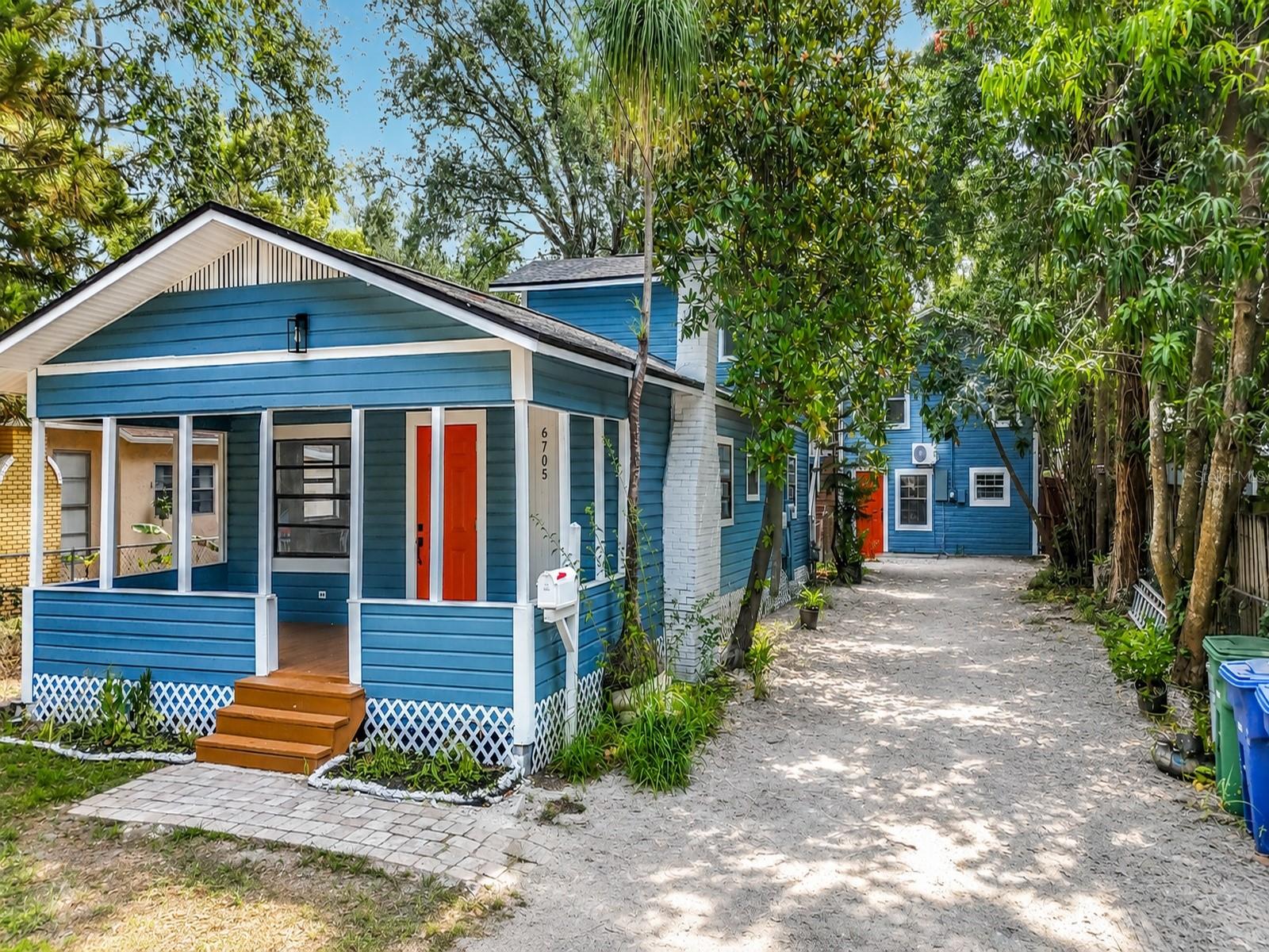6705 N ELIZABETH ST, TAMPA, FL, 33604