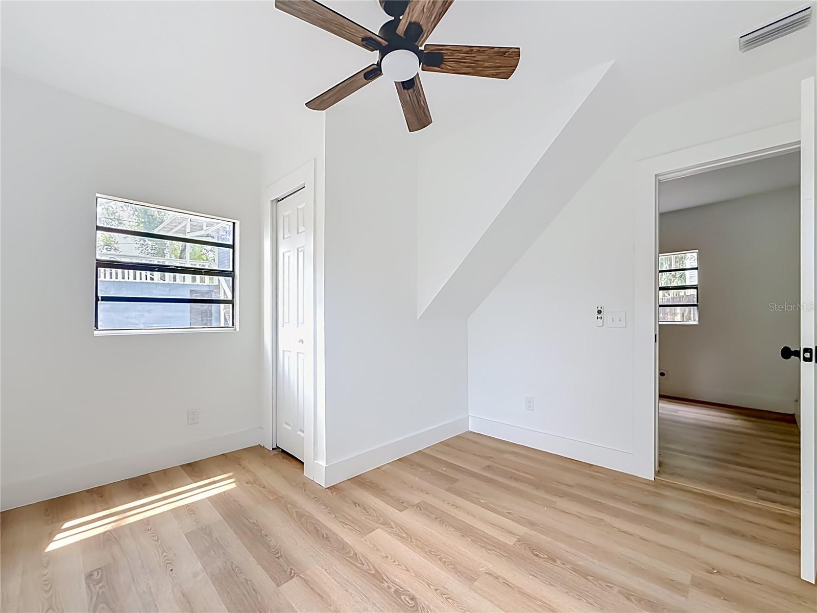 6705 N ELIZABETH ST, TAMPA, FL, 33604