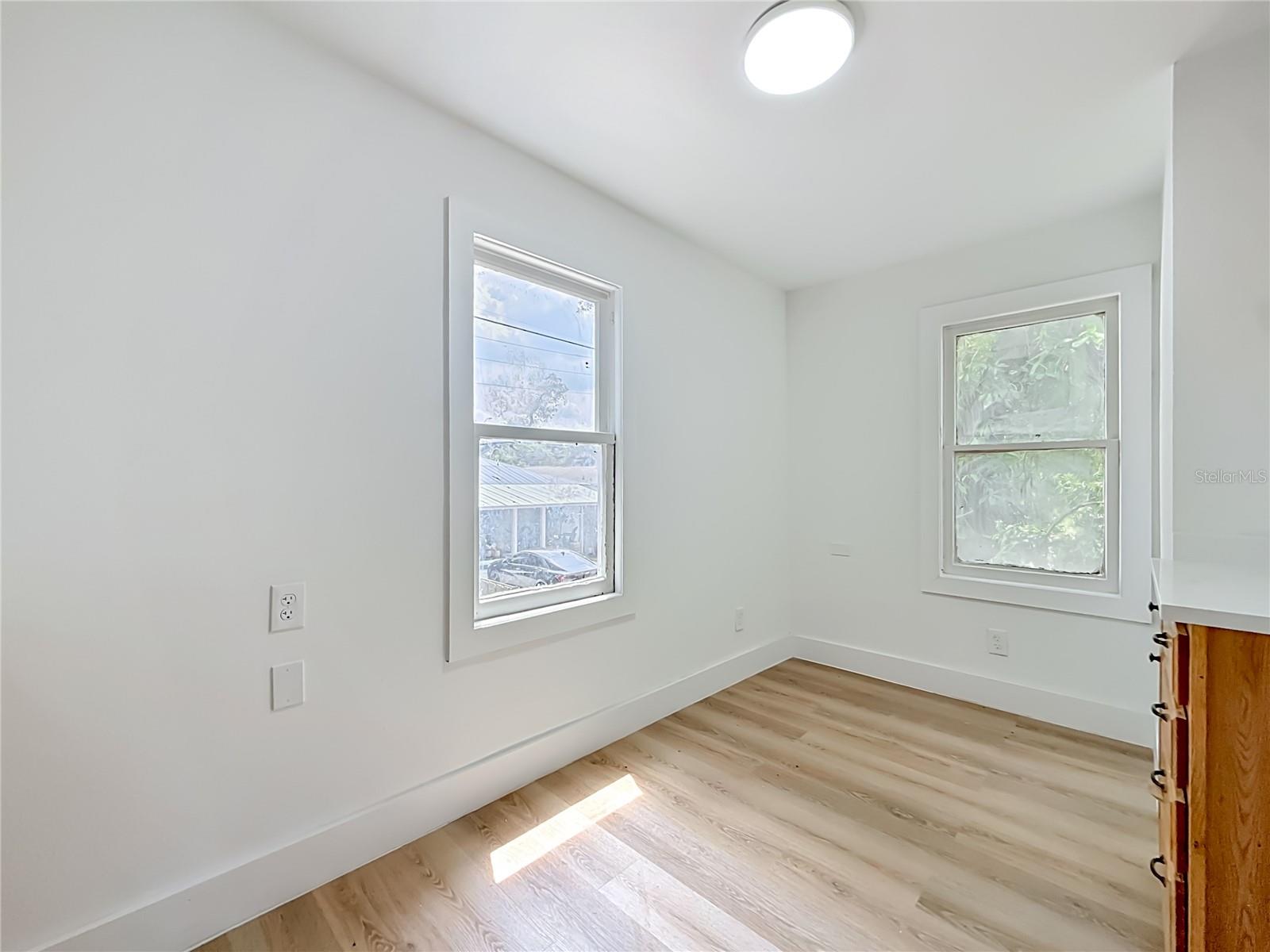 6705 N ELIZABETH ST, TAMPA, FL, 33604