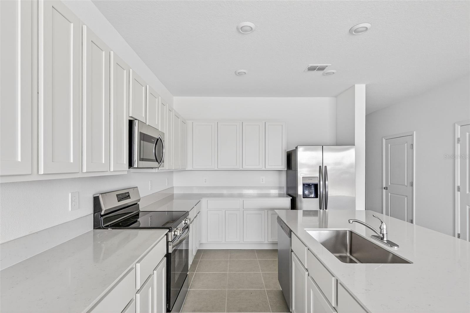 391 SOL VISTA DR, DUNDEE, FL, 33838