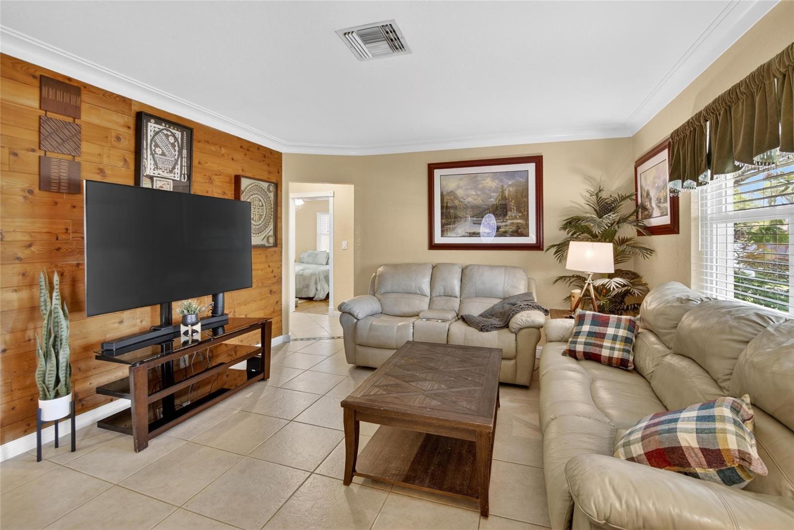 3779 BENSON AVE N, ST PETERSBURG, FL, 33713