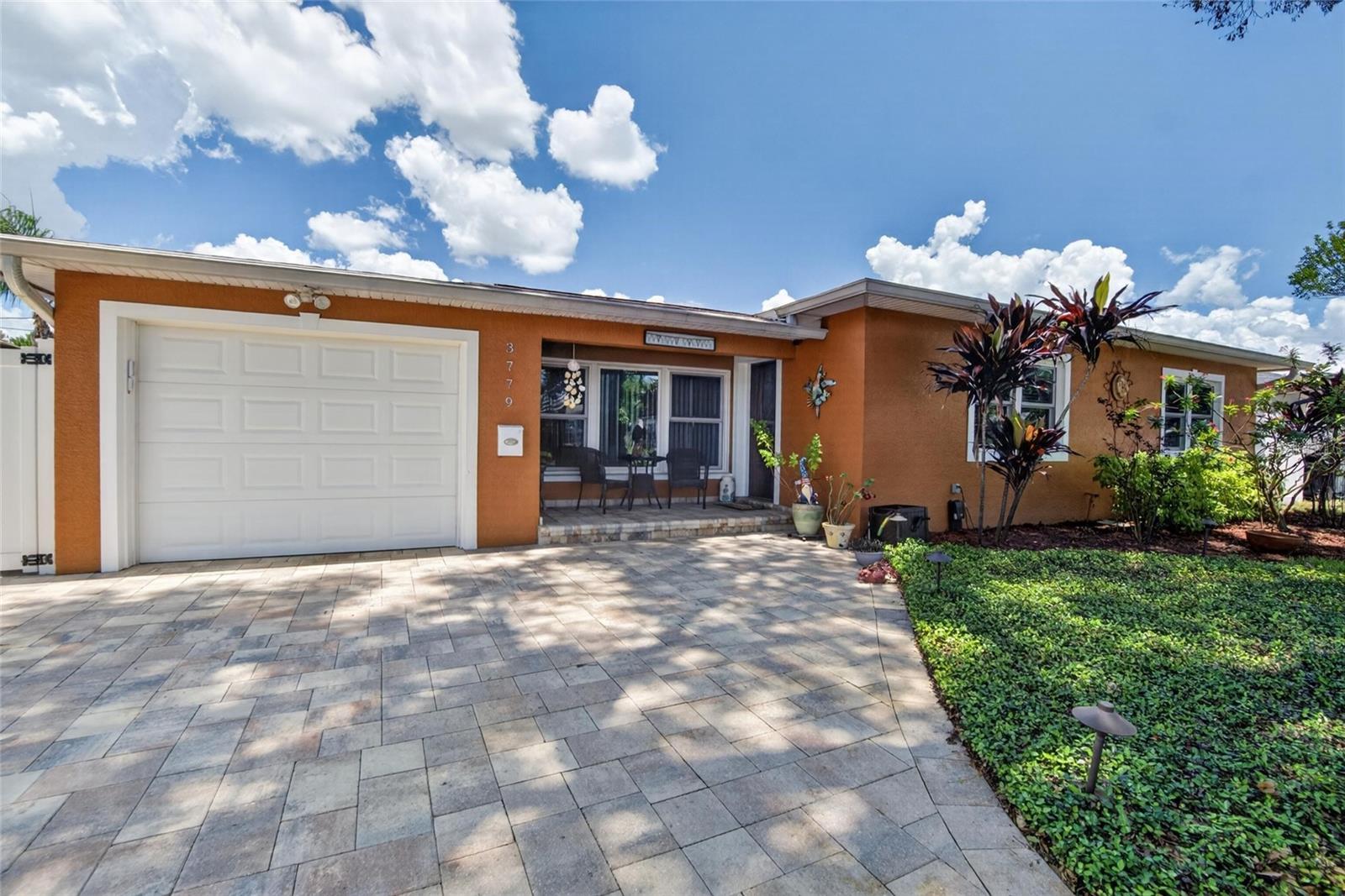 3779 BENSON AVE N, ST PETERSBURG, FL, 33713