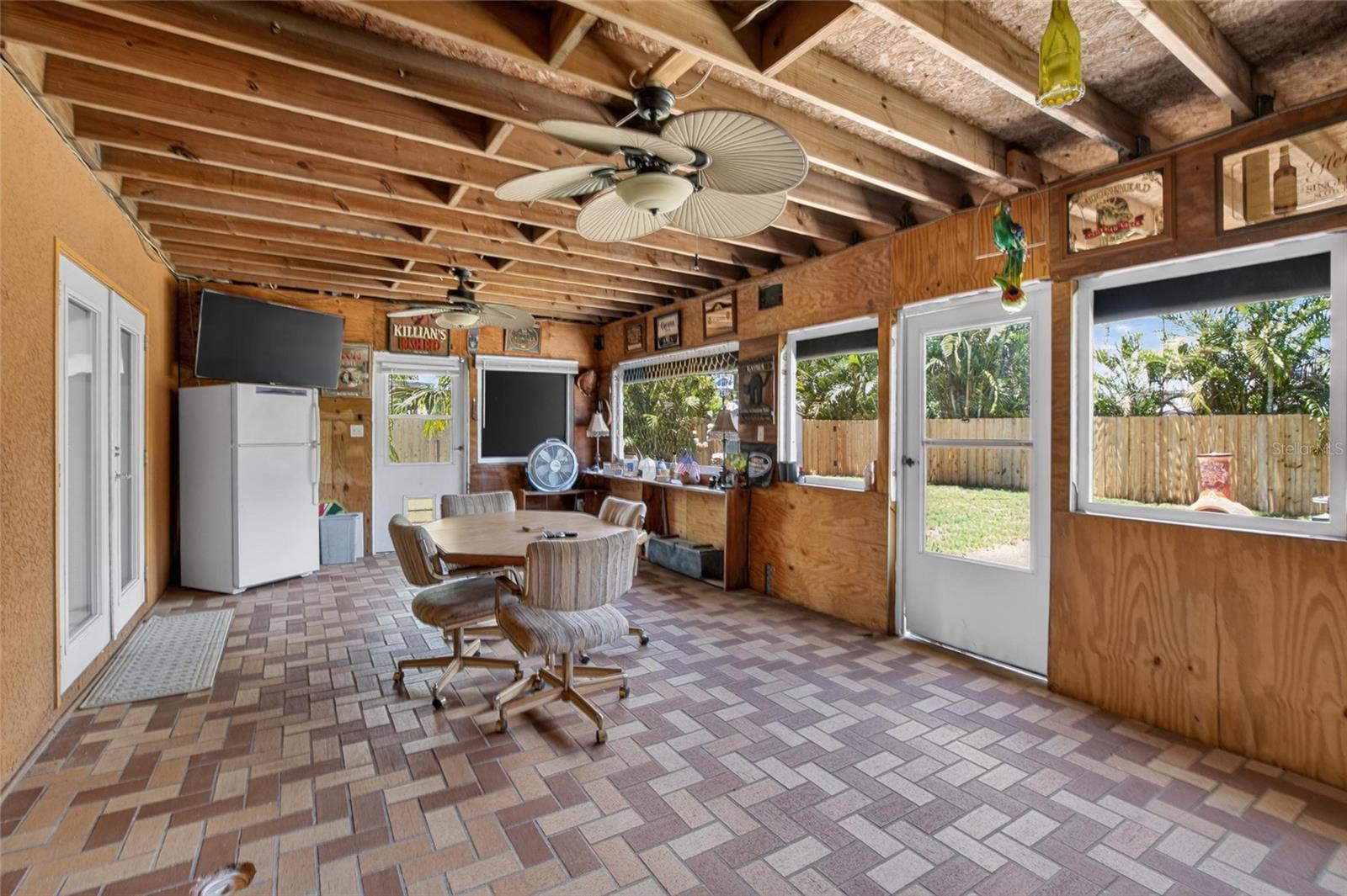3779 BENSON AVE N, ST PETERSBURG, FL, 33713