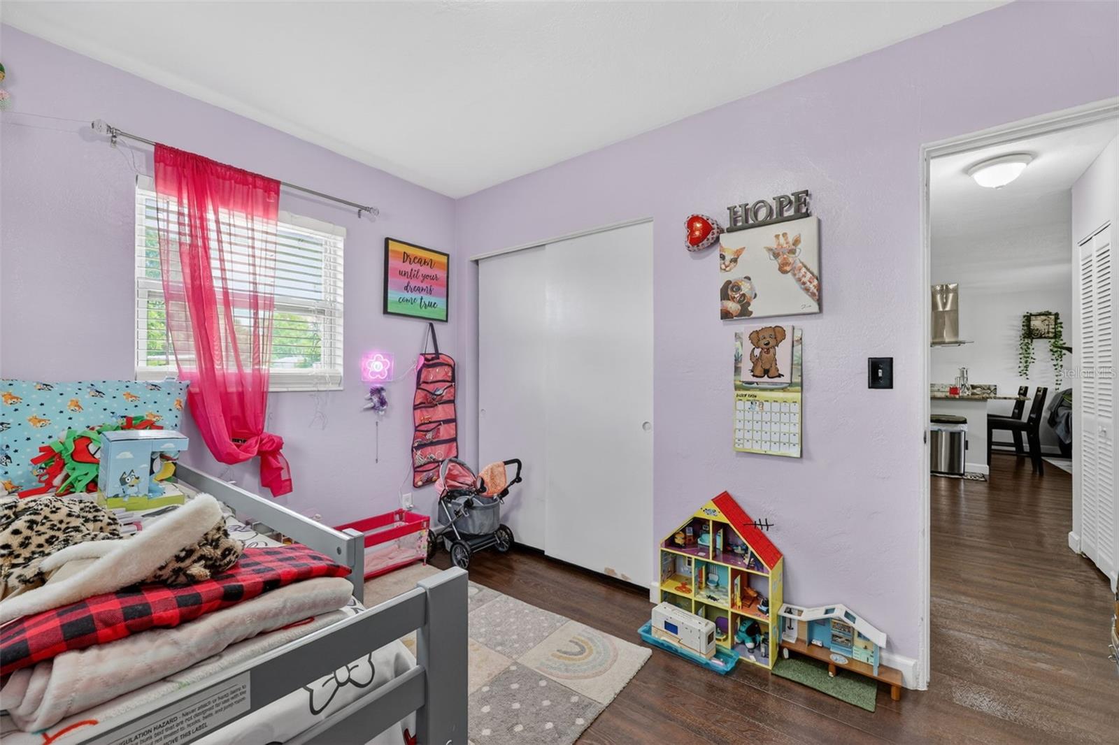 691 72ND AVE N, ST PETERSBURG, FL, 33702
