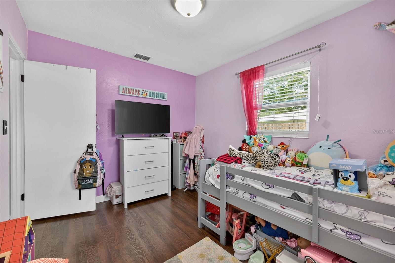 691 72ND AVE N, ST PETERSBURG, FL, 33702