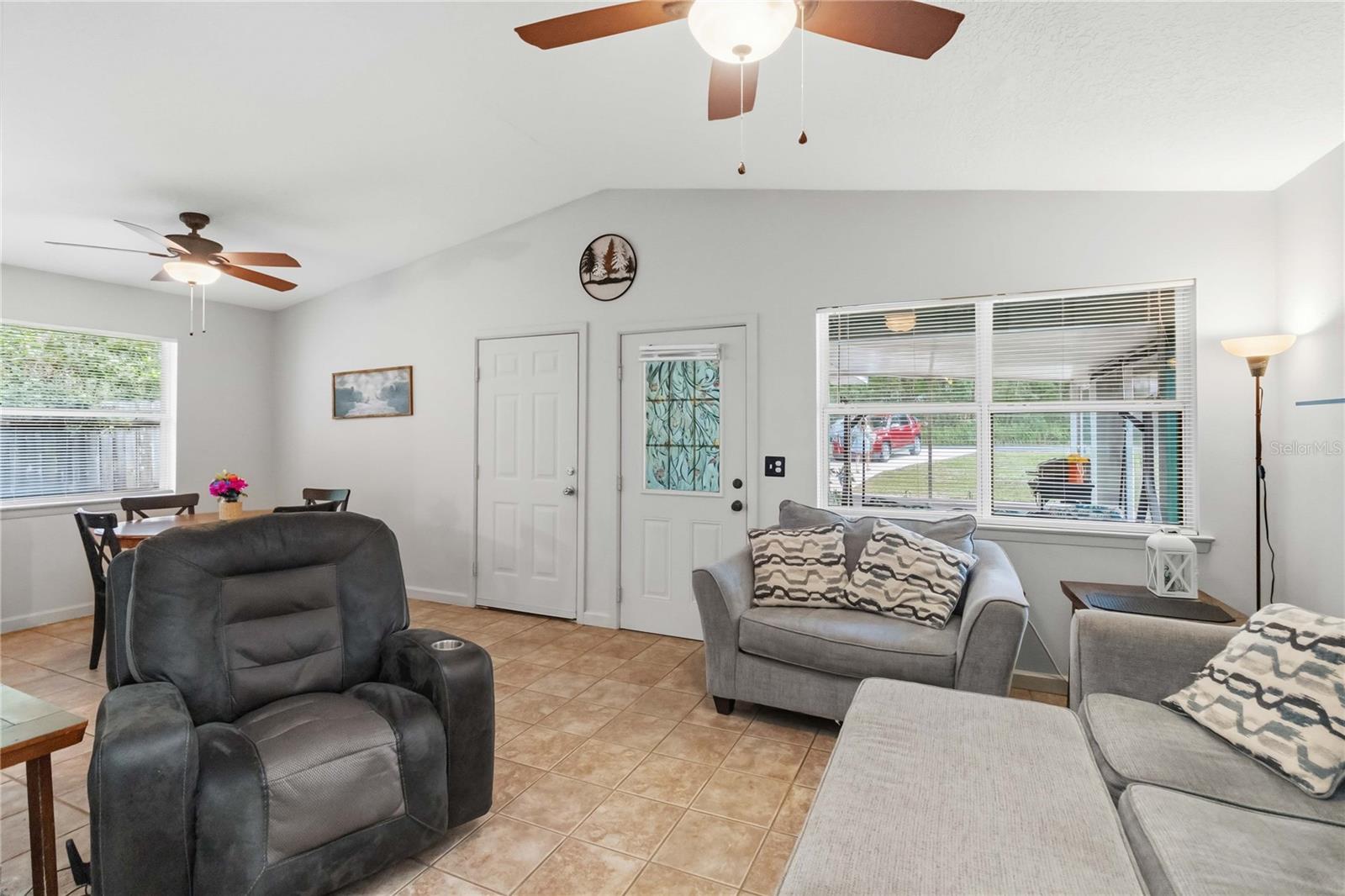 25805 VERO ST, SORRENTO, FL, 32776