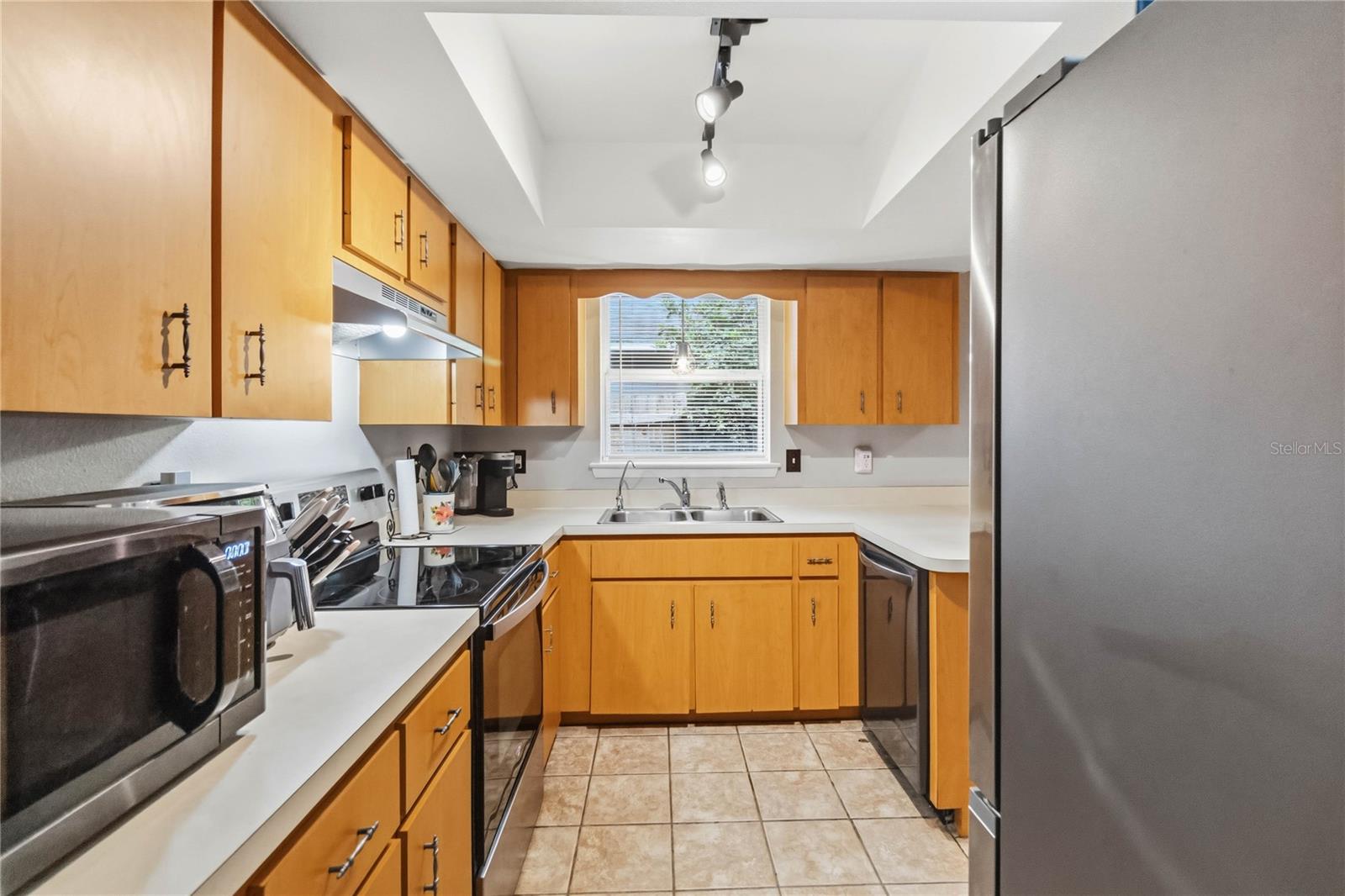 25805 VERO ST, SORRENTO, FL, 32776