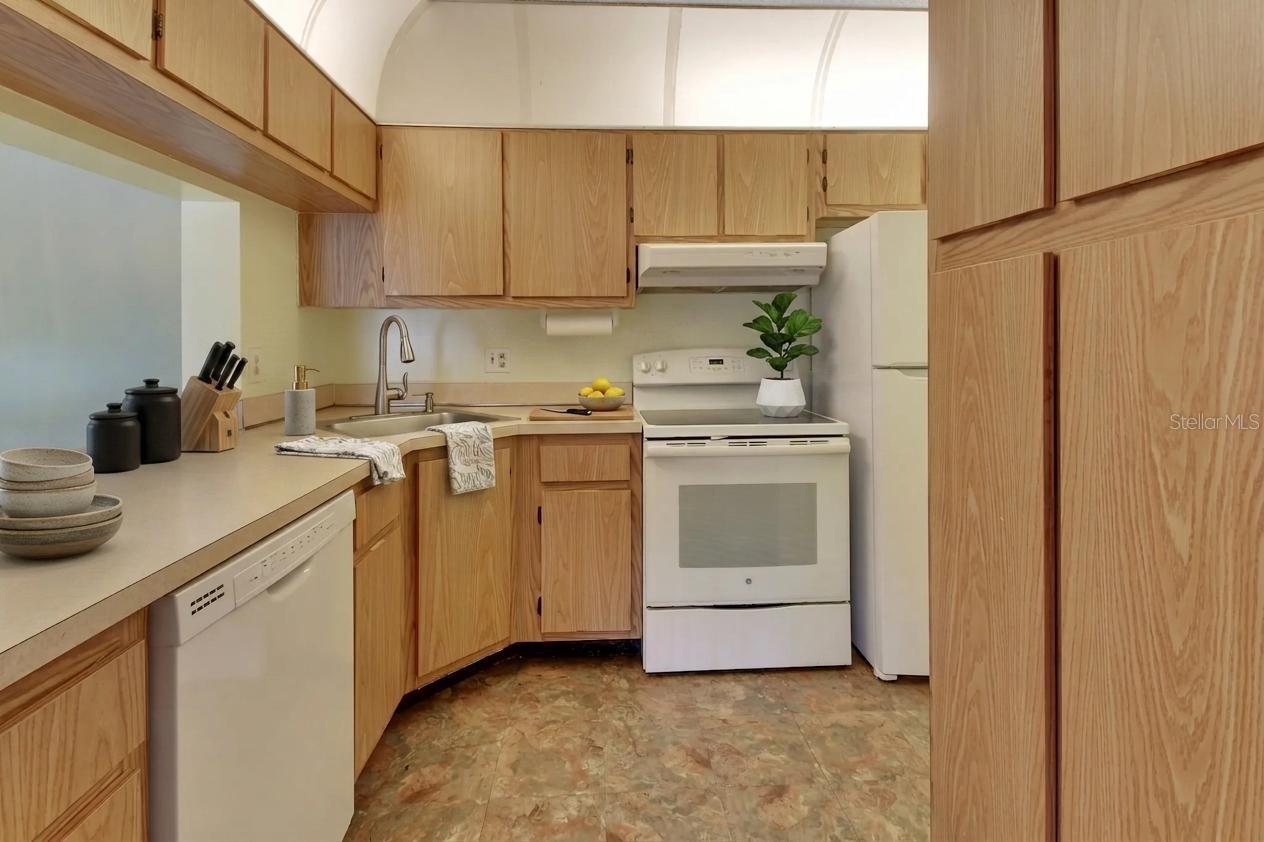 1224 S PINE RIDGE CIR #D2, SANFORD, FL, 32773