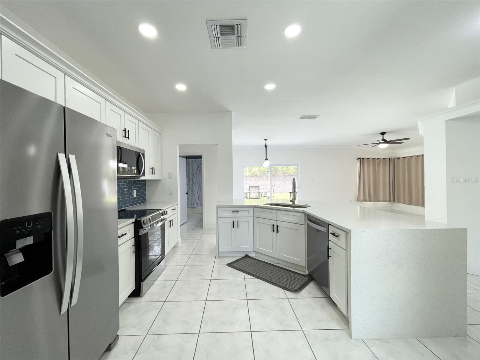 2869 FALLING TREE CIR, ORLANDO, FL, 32837