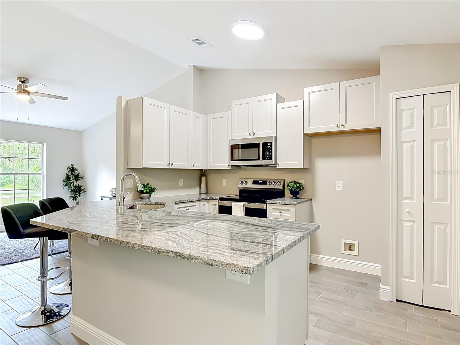 1490 BROADWAY AVE, ORANGE CITY, FL, 32763