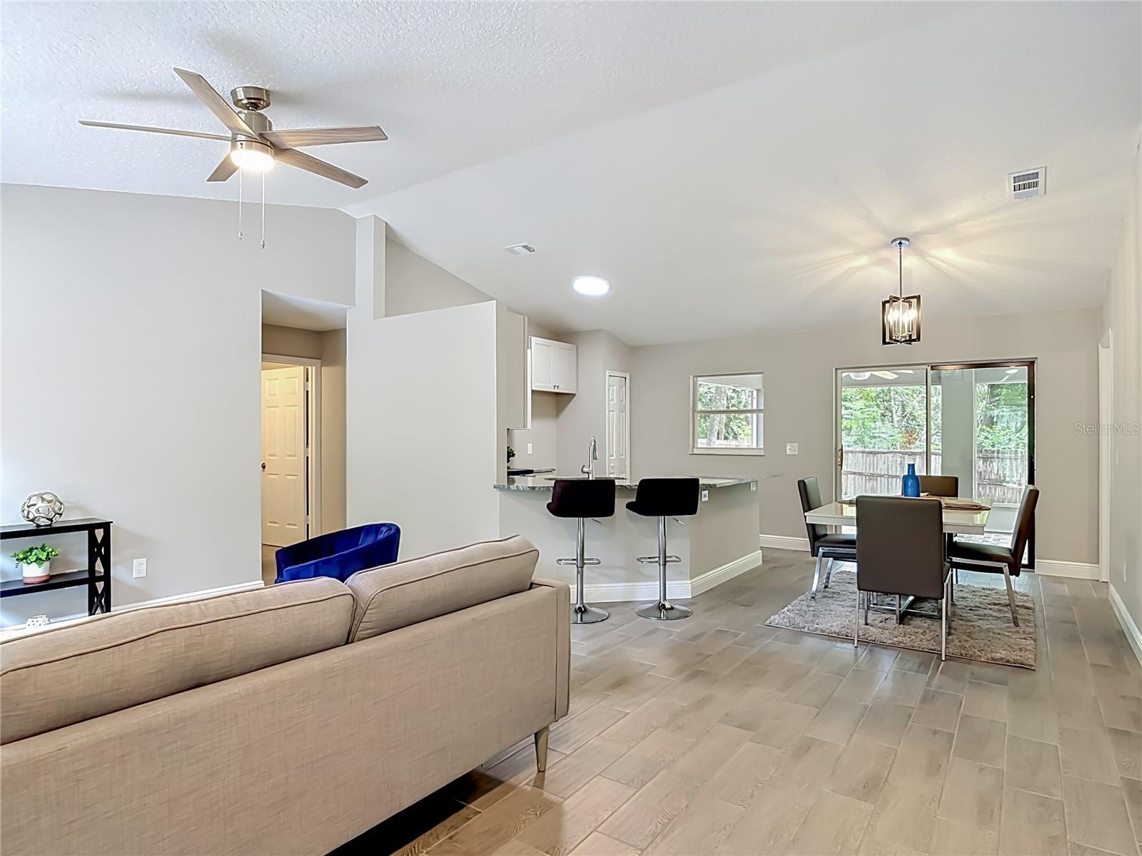 1490 BROADWAY AVE, ORANGE CITY, FL, 32763