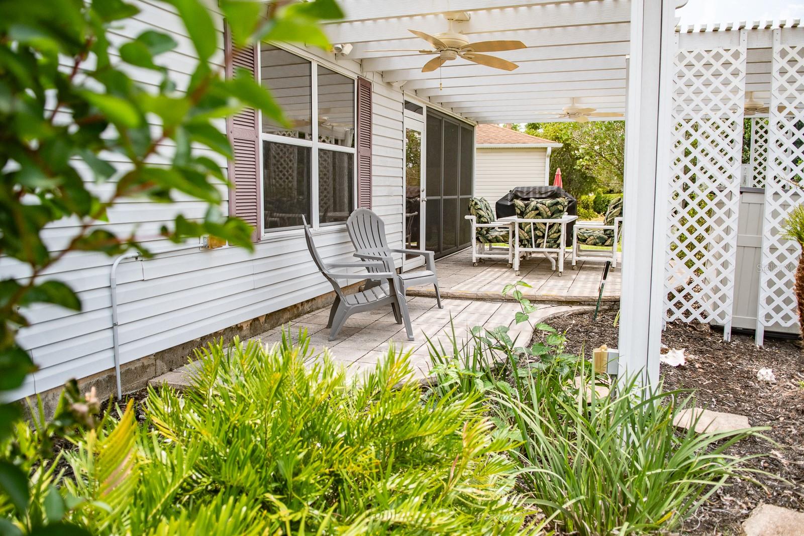2633 ENGLISH IVY CIR, THE VILLAGES, FL, 32162