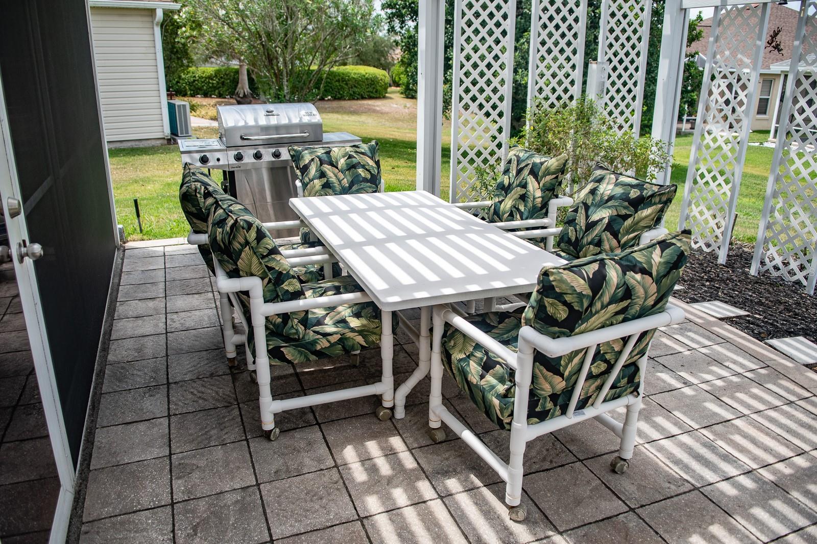 2633 ENGLISH IVY CIR, THE VILLAGES, FL, 32162