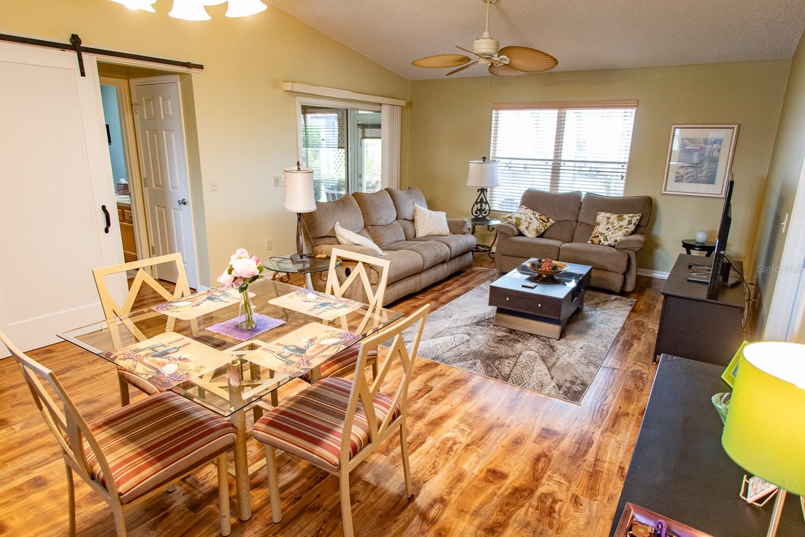 2633 ENGLISH IVY CIR, THE VILLAGES, FL, 32162