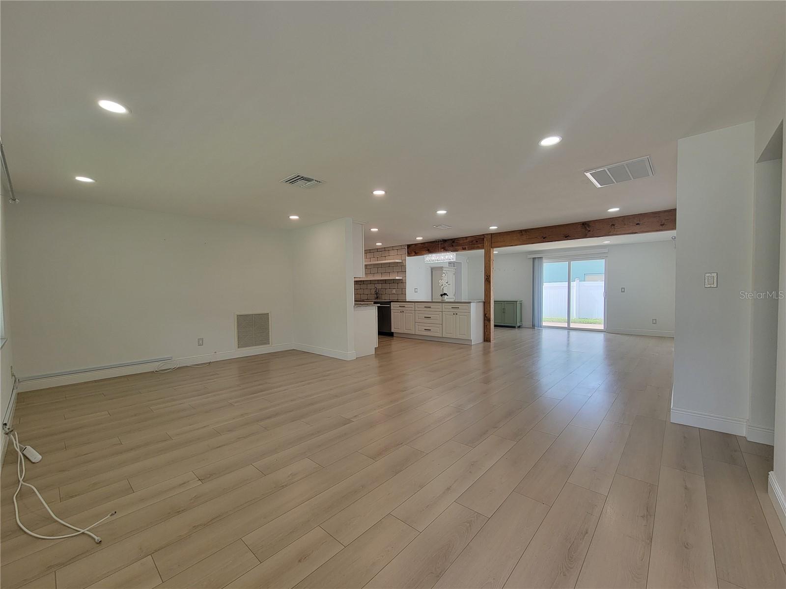 2631 OAKBROOK DR, LARGO, FL, 33770