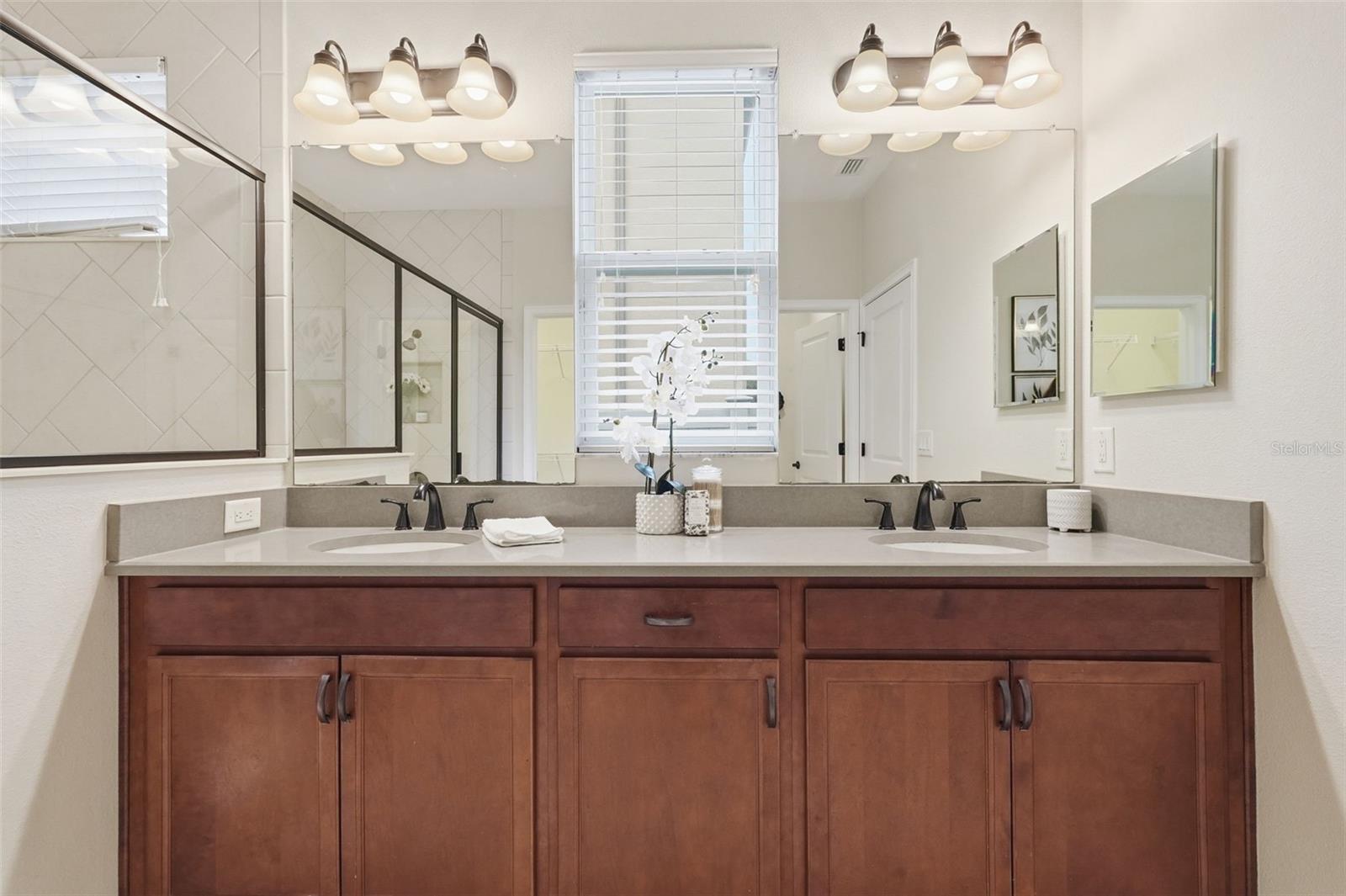 29241 PERILLI PL, WESLEY CHAPEL, FL, 33543