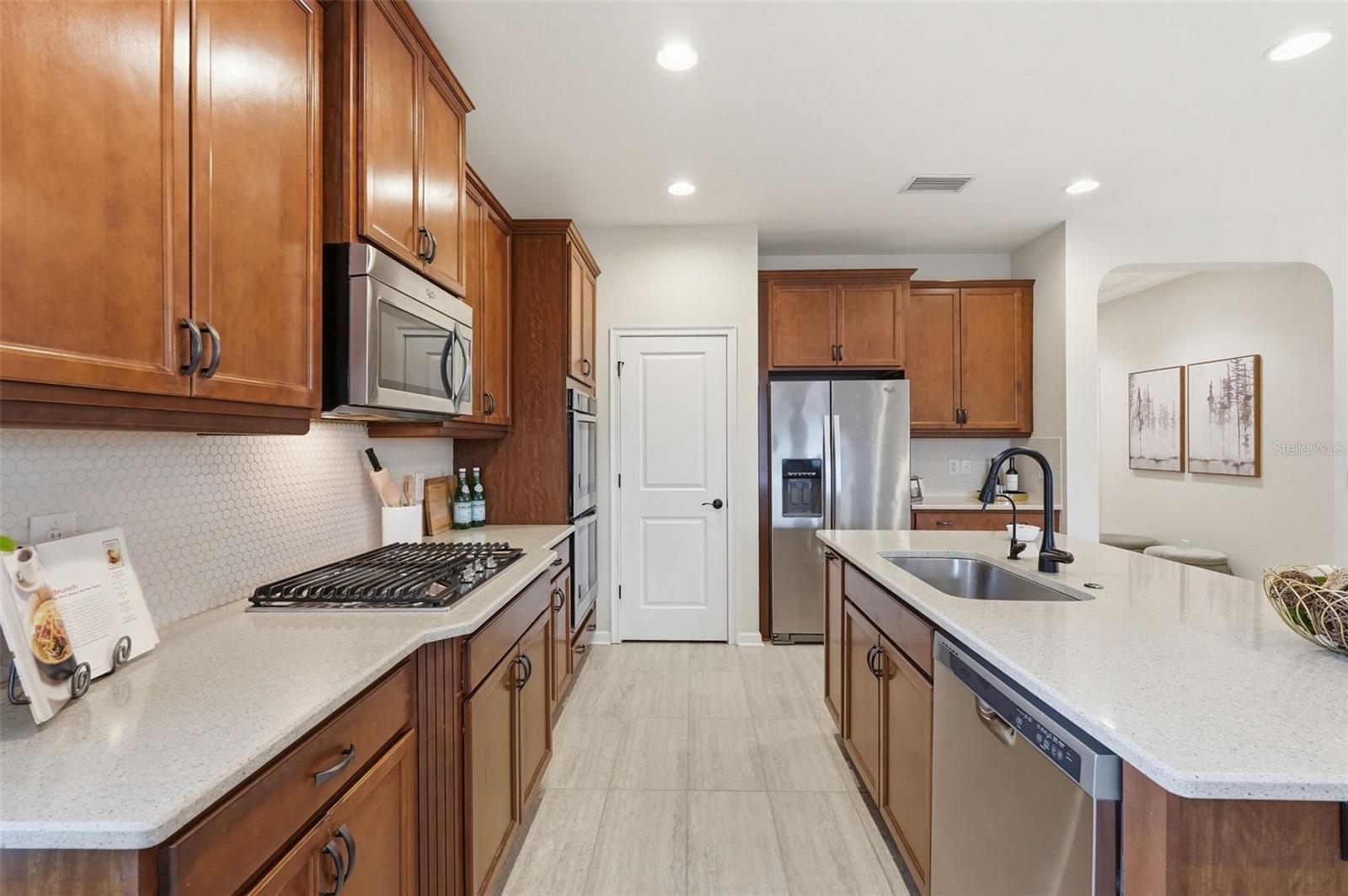 29241 PERILLI PL, WESLEY CHAPEL, FL, 33543