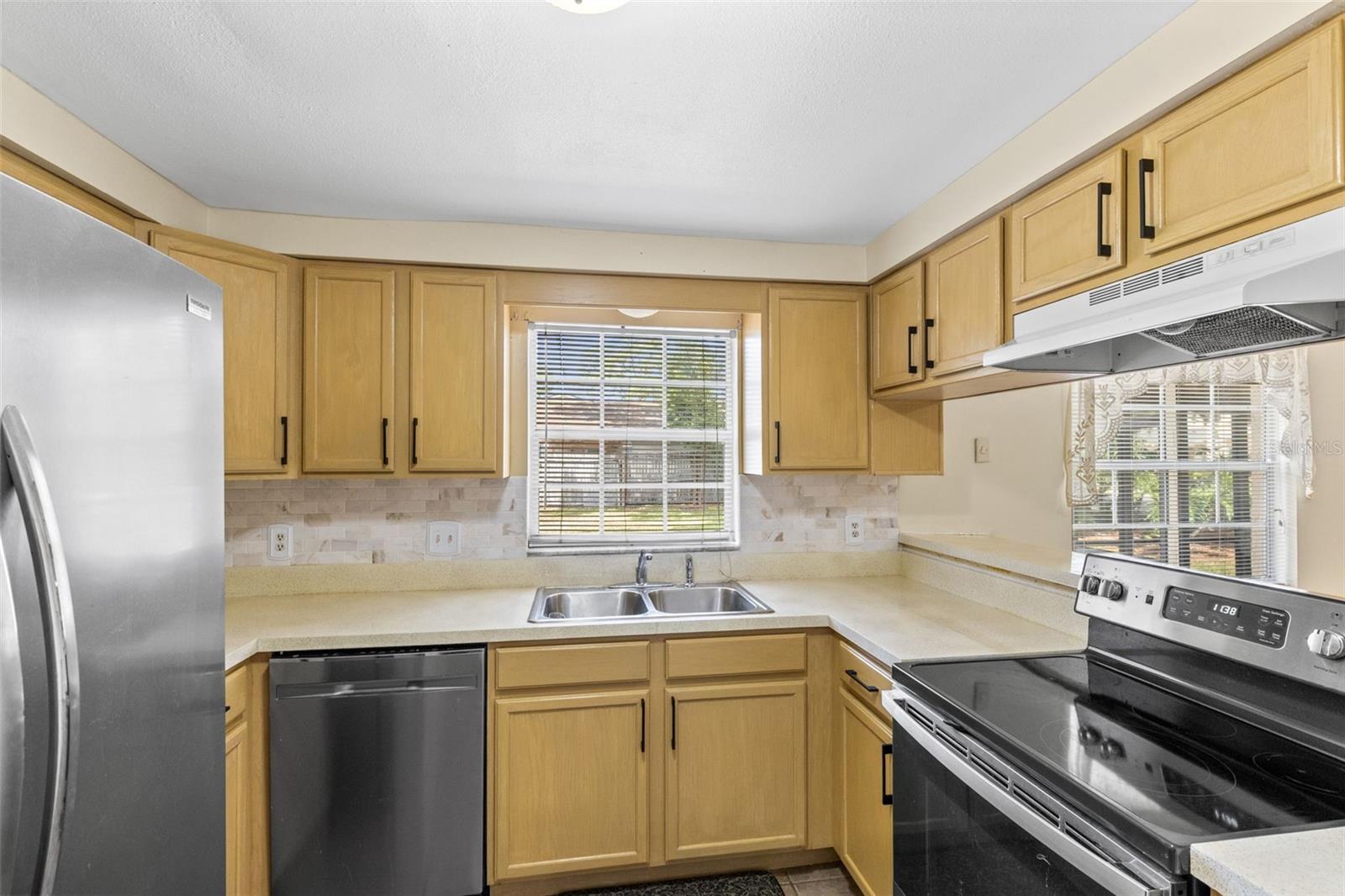 8698 HILLSIDE DR, ORLANDO, FL, 32810