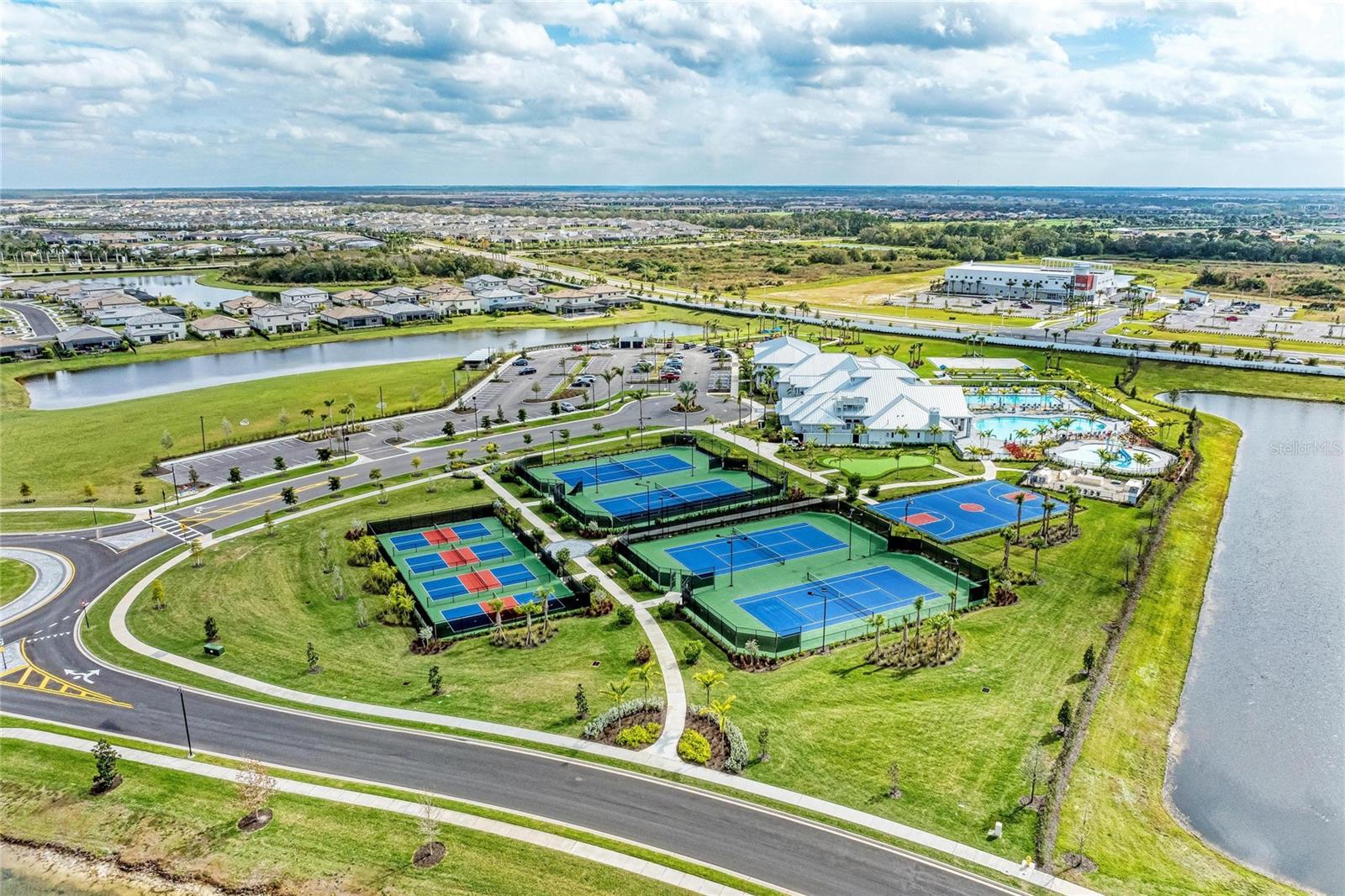 5325 CORAL REEF WAY, BRADENTON, FL, 34211