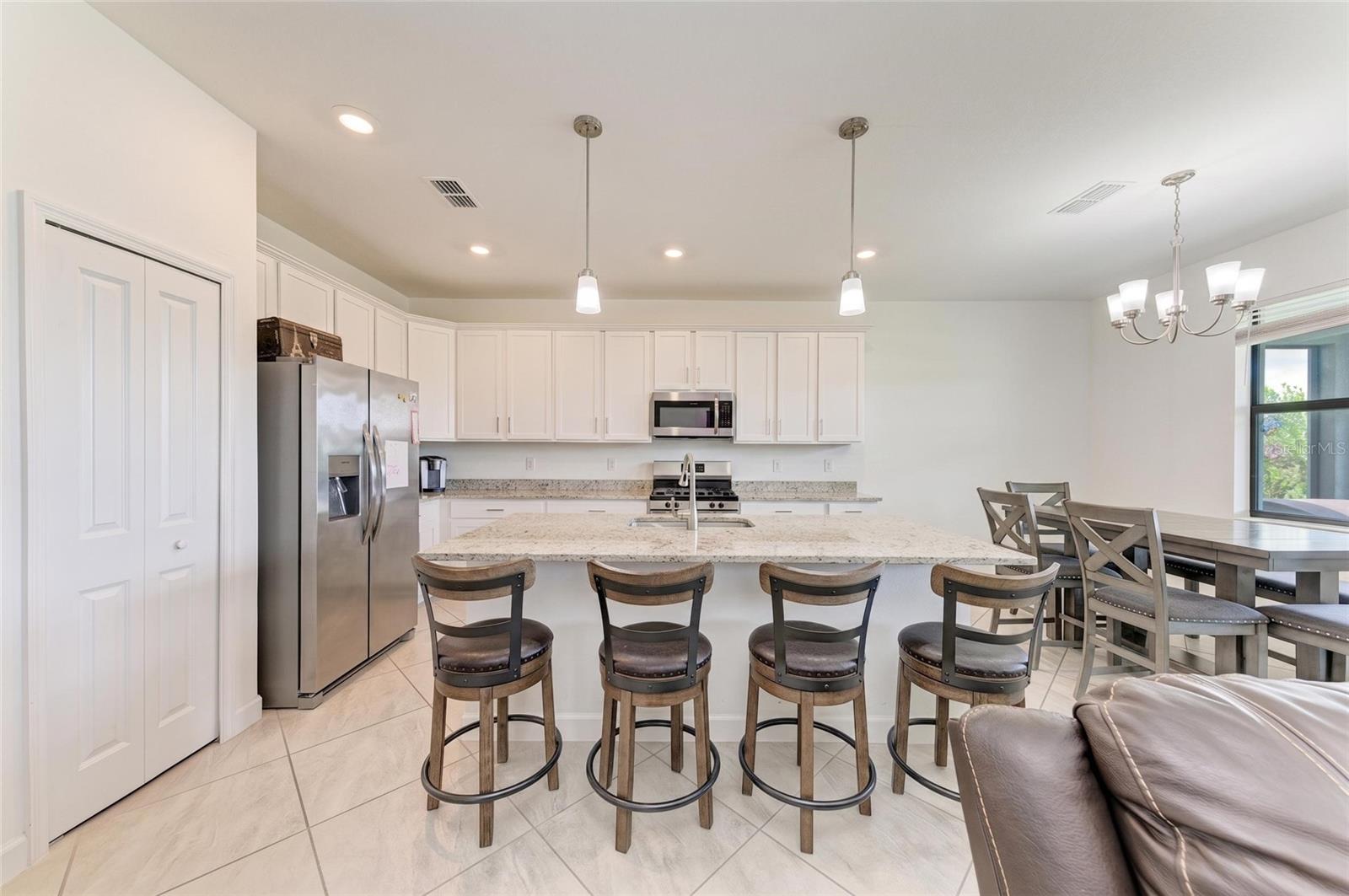 5325 CORAL REEF WAY, BRADENTON, FL, 34211