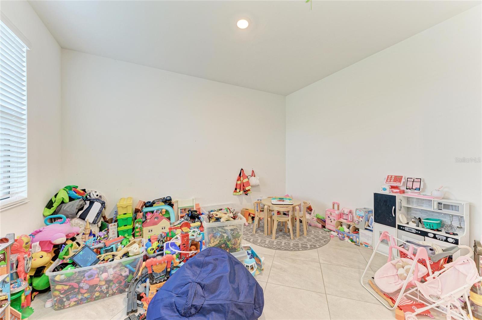 5325 CORAL REEF WAY, BRADENTON, FL, 34211