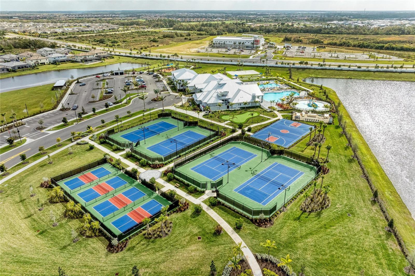 5325 CORAL REEF WAY, BRADENTON, FL, 34211