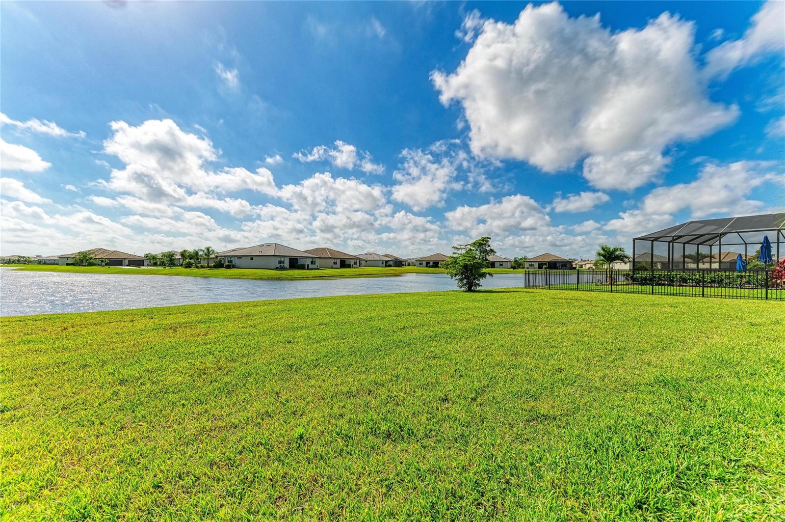 5325 CORAL REEF WAY, BRADENTON, FL, 34211