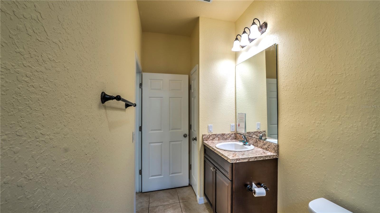 1404 NW 18TH AVE, OCALA, FL, 34475